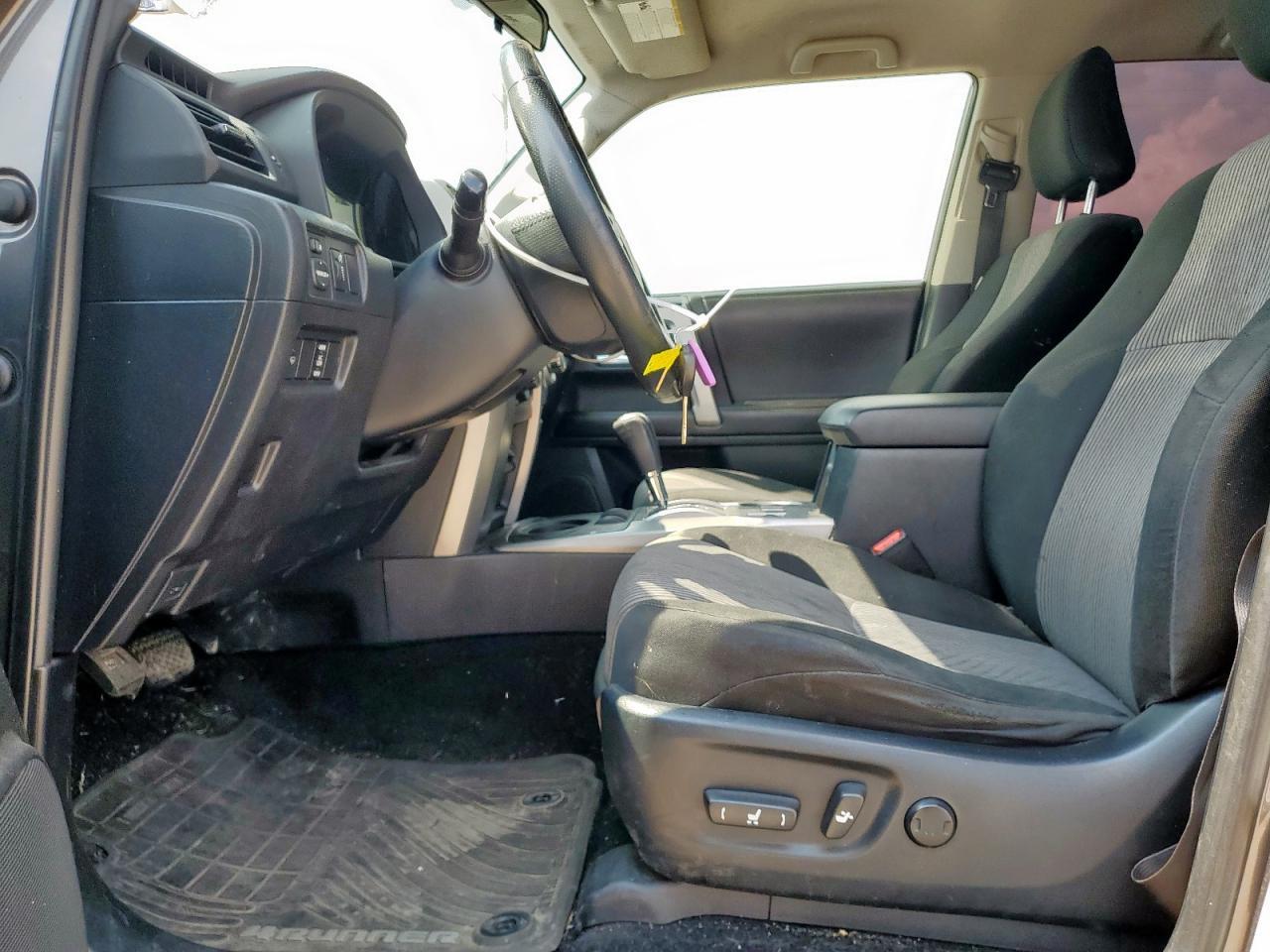 2016 TOYOTA 4Runner