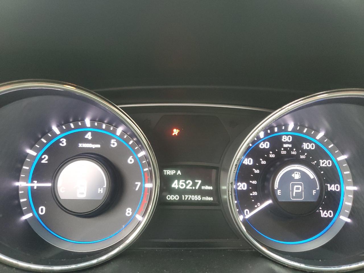 2012 HYUNDAI SONATA
