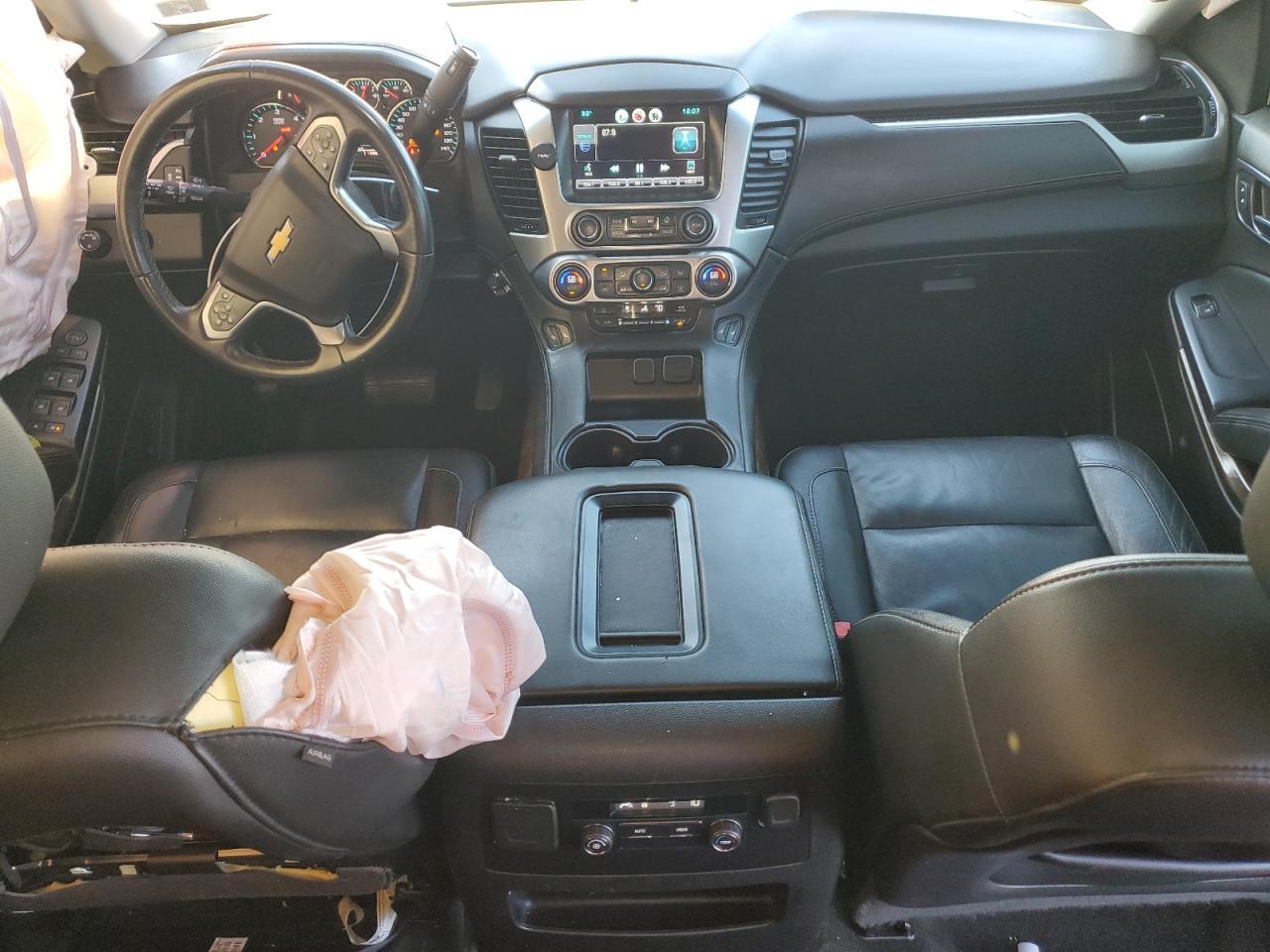2015 CHEVROLET Suburban