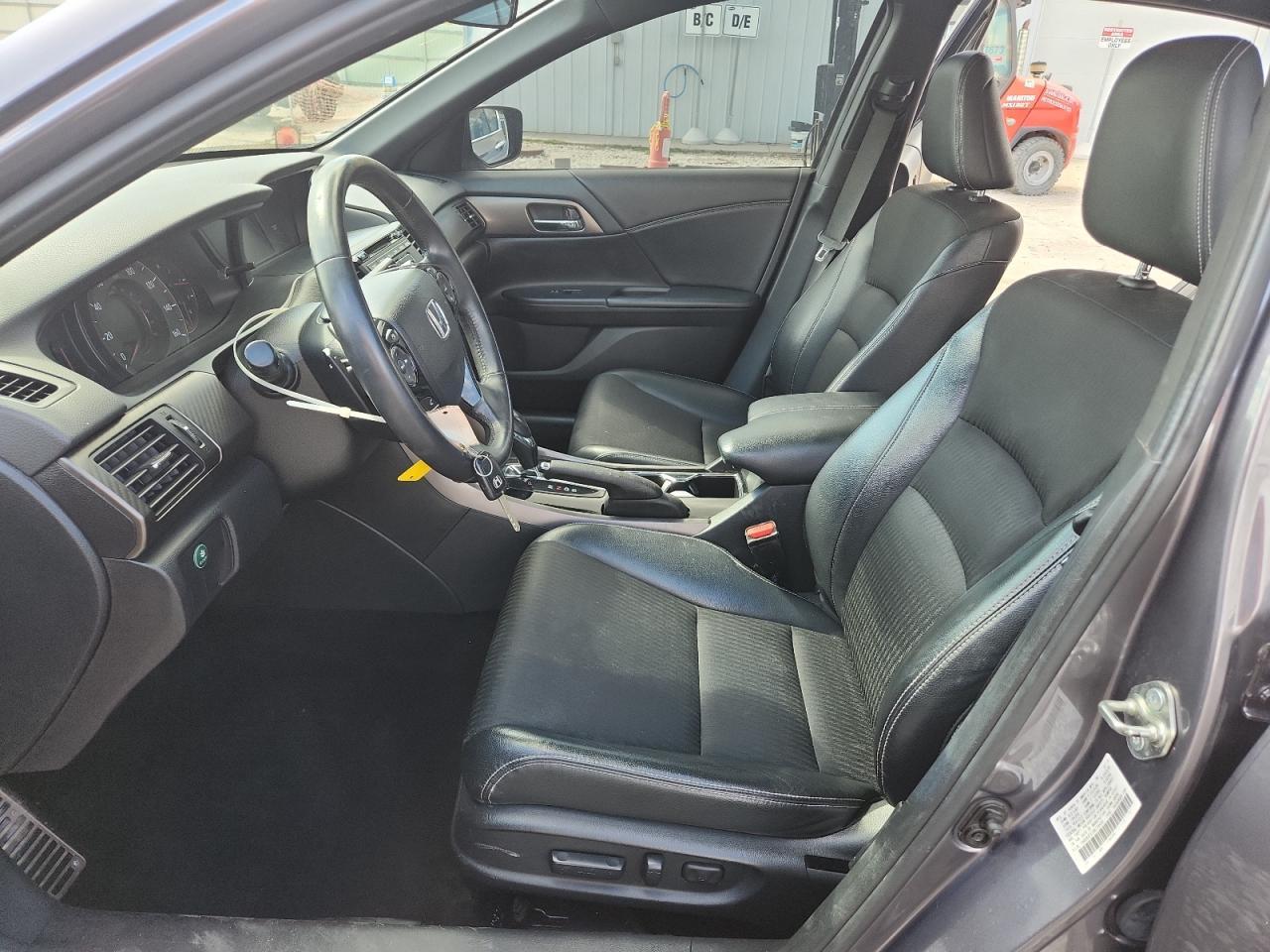 2016 HONDA ACCORD