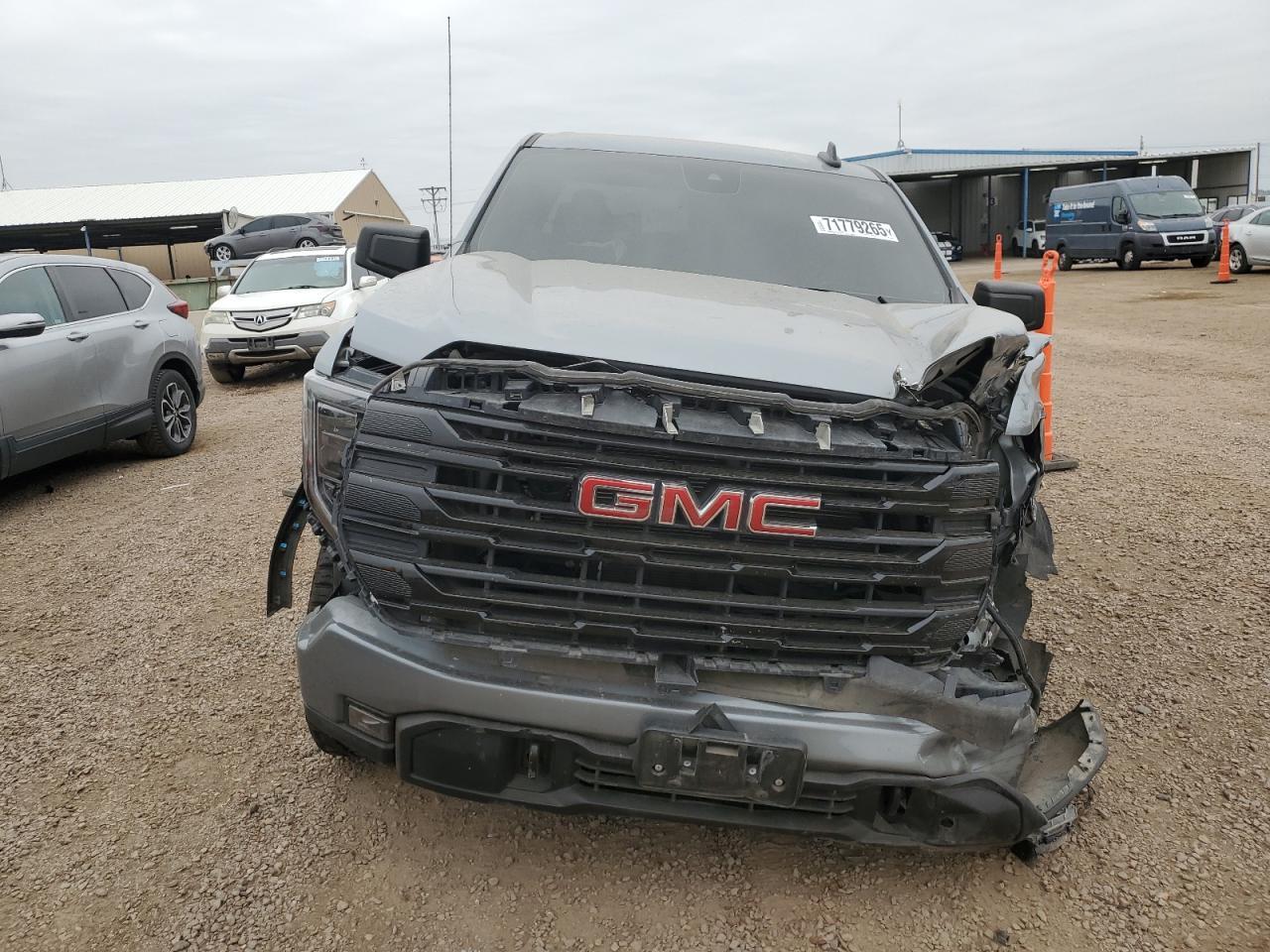 2024 GMC Sierra