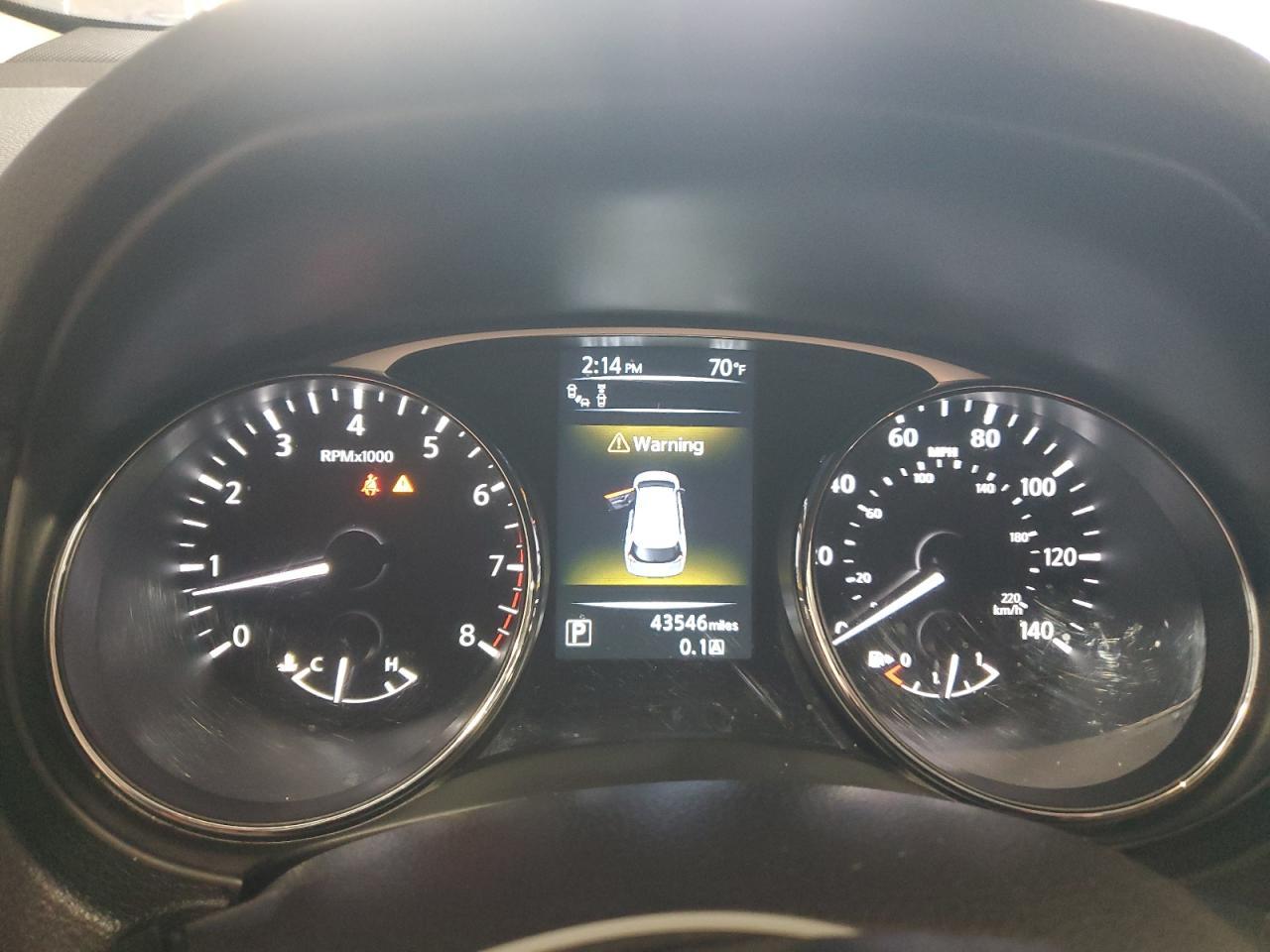 2016 NISSAN ROGUE