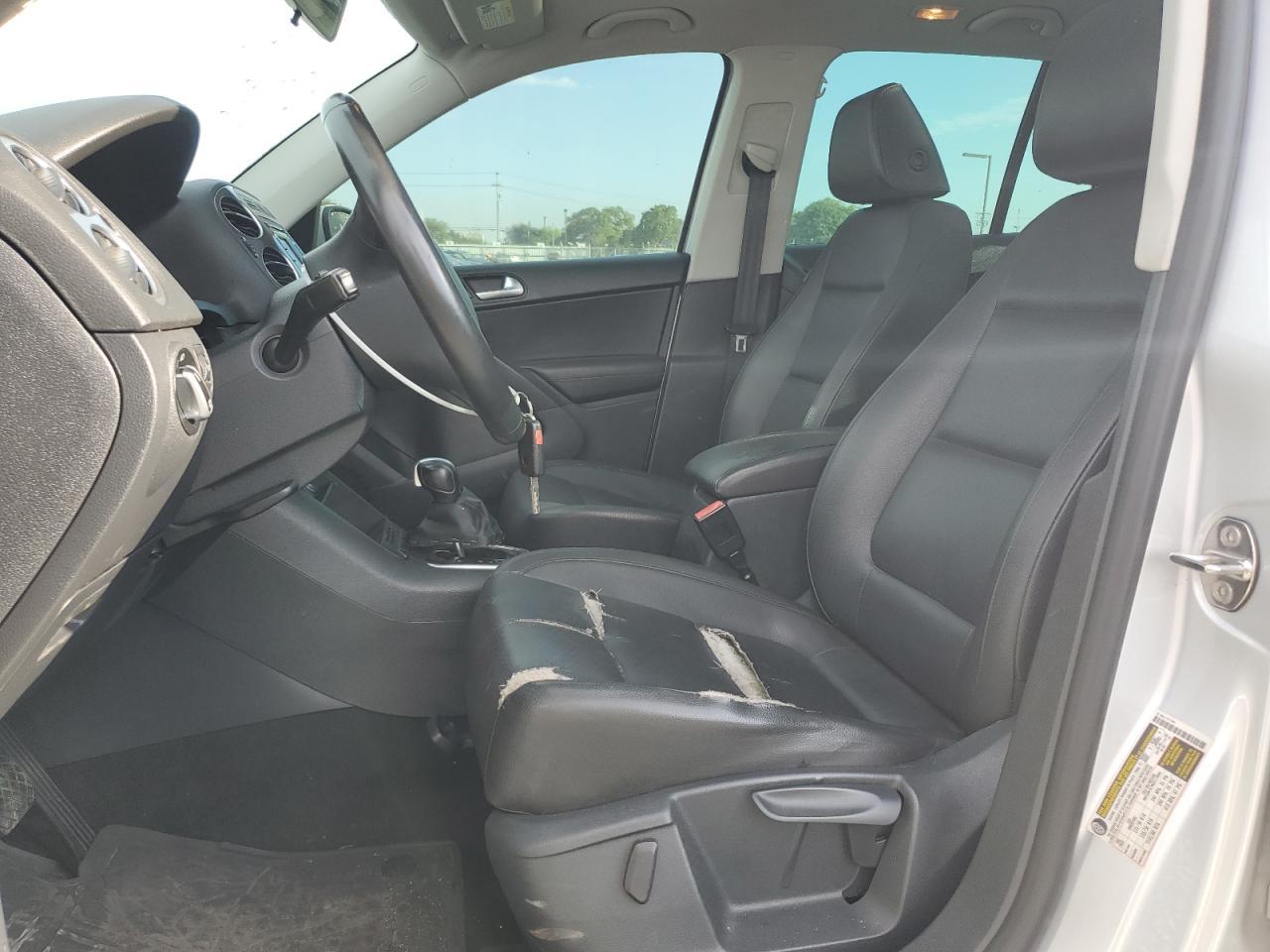 2013 VOLKSWAGEN TIGUAN
