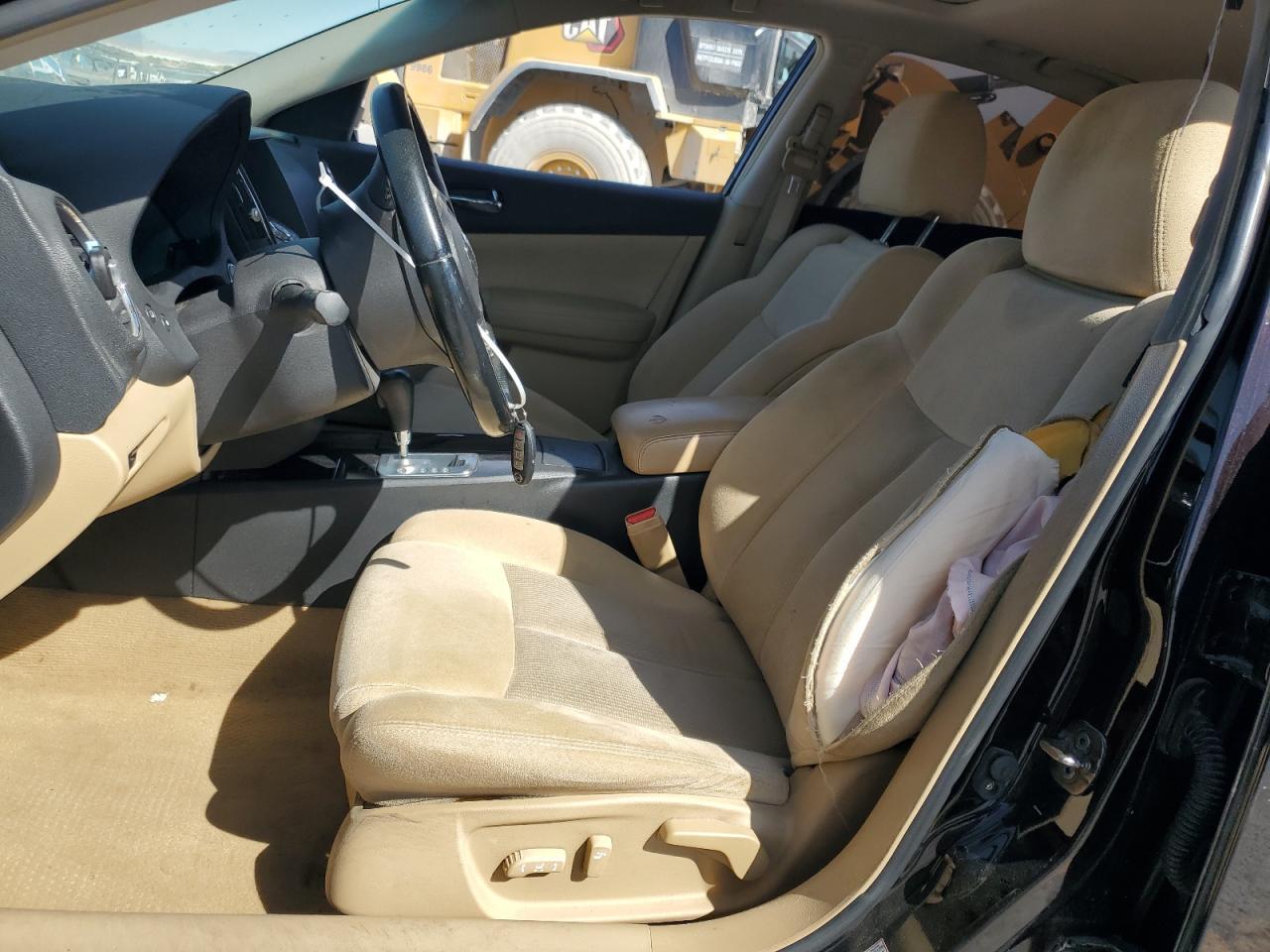 2010 NISSAN Maxima