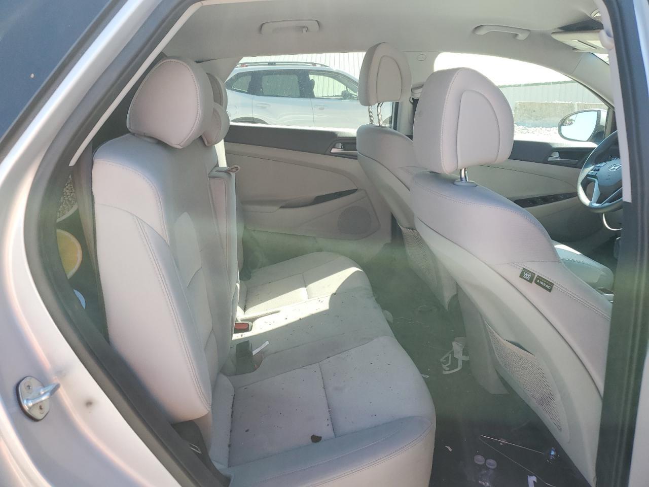 2018 HYUNDAI TUCSON