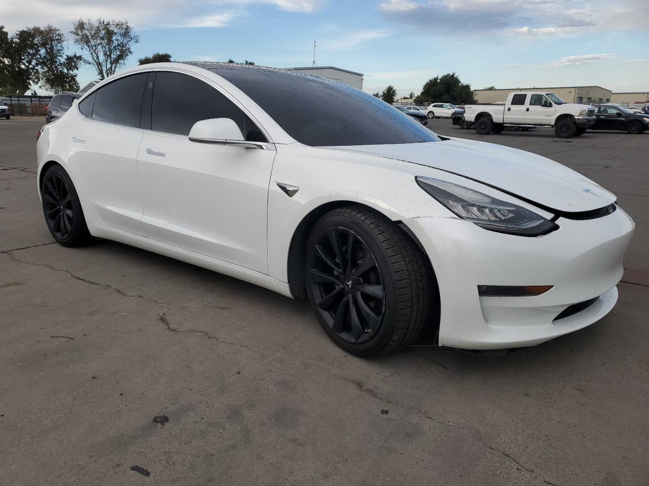 2018 TESLA MODEL 3