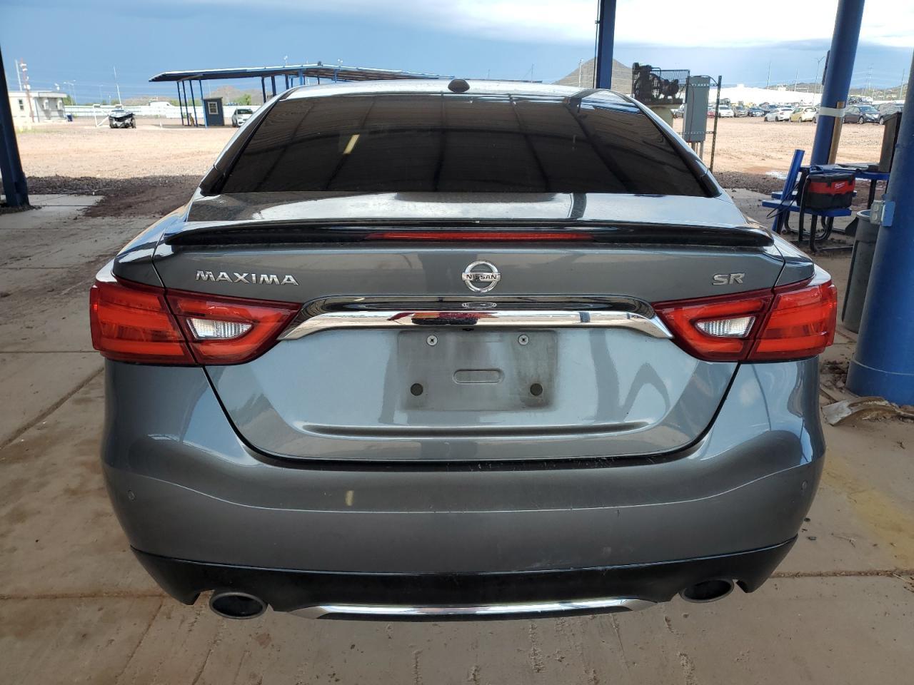 2017 NISSAN Maxima