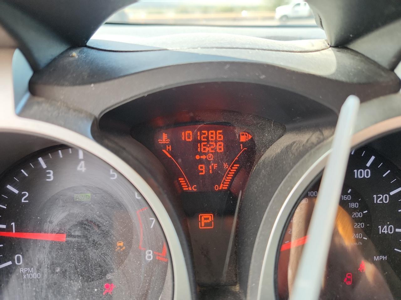 2015 NISSAN Juke