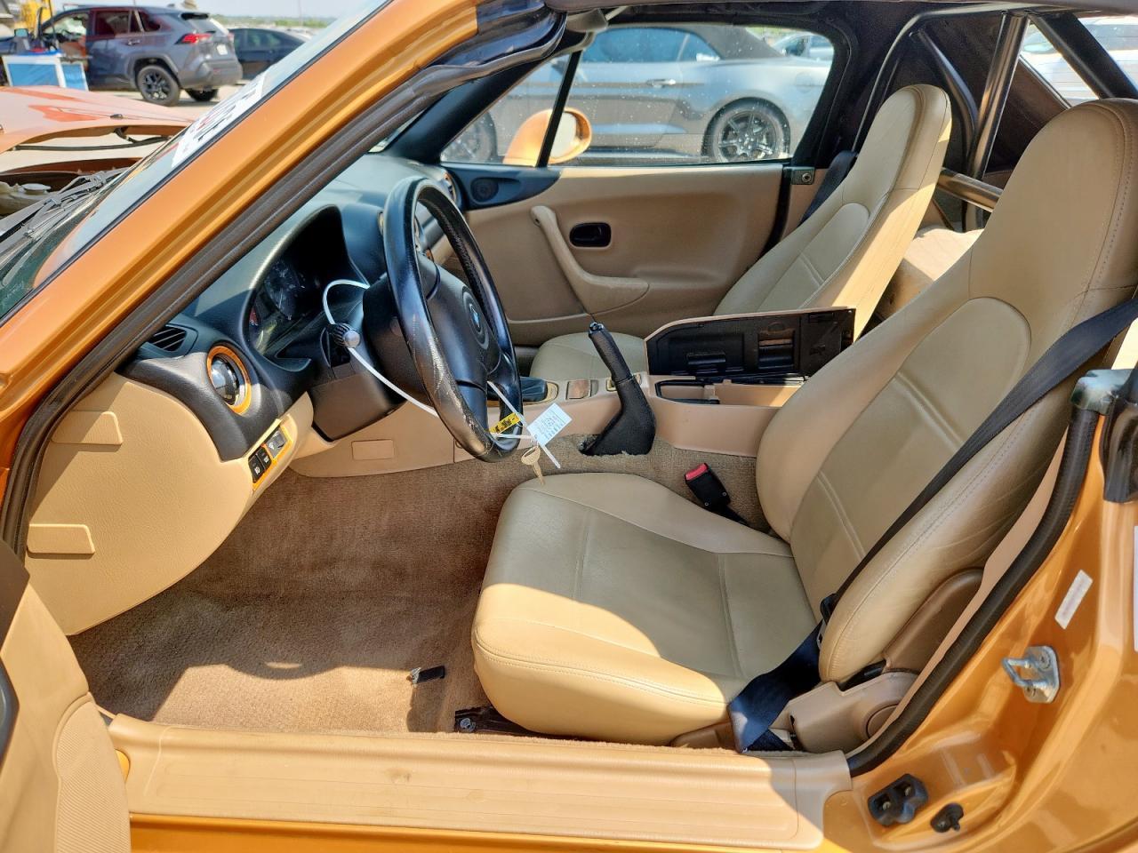2000 MAZDA MX-5 Miata