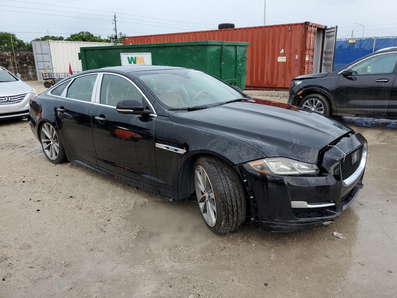 2017 JAGUAR Xj-Series
