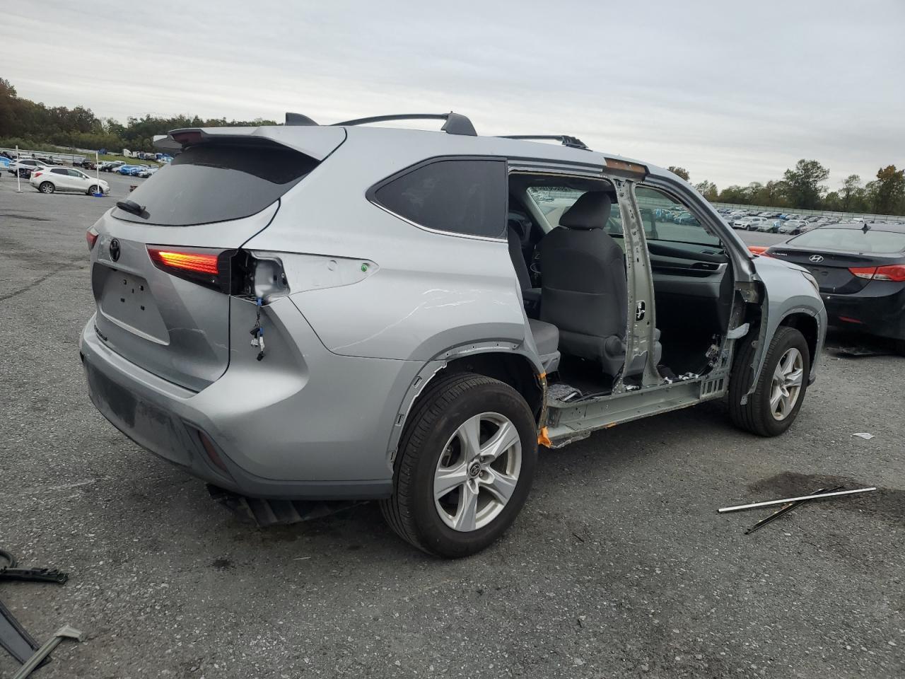 2023 TOYOTA HIGHLANDER