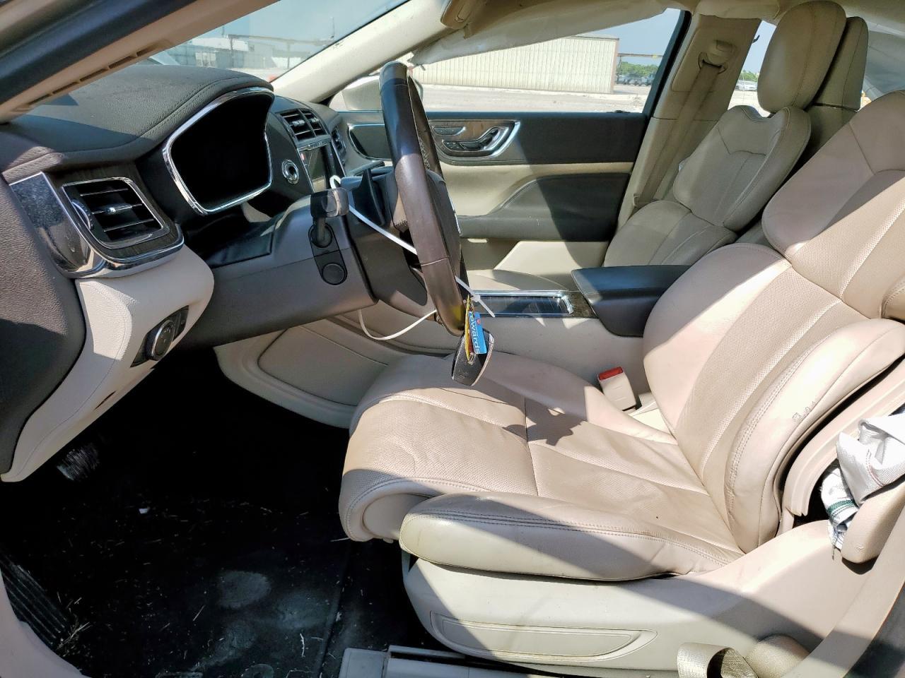 2017 LINCOLN Continental