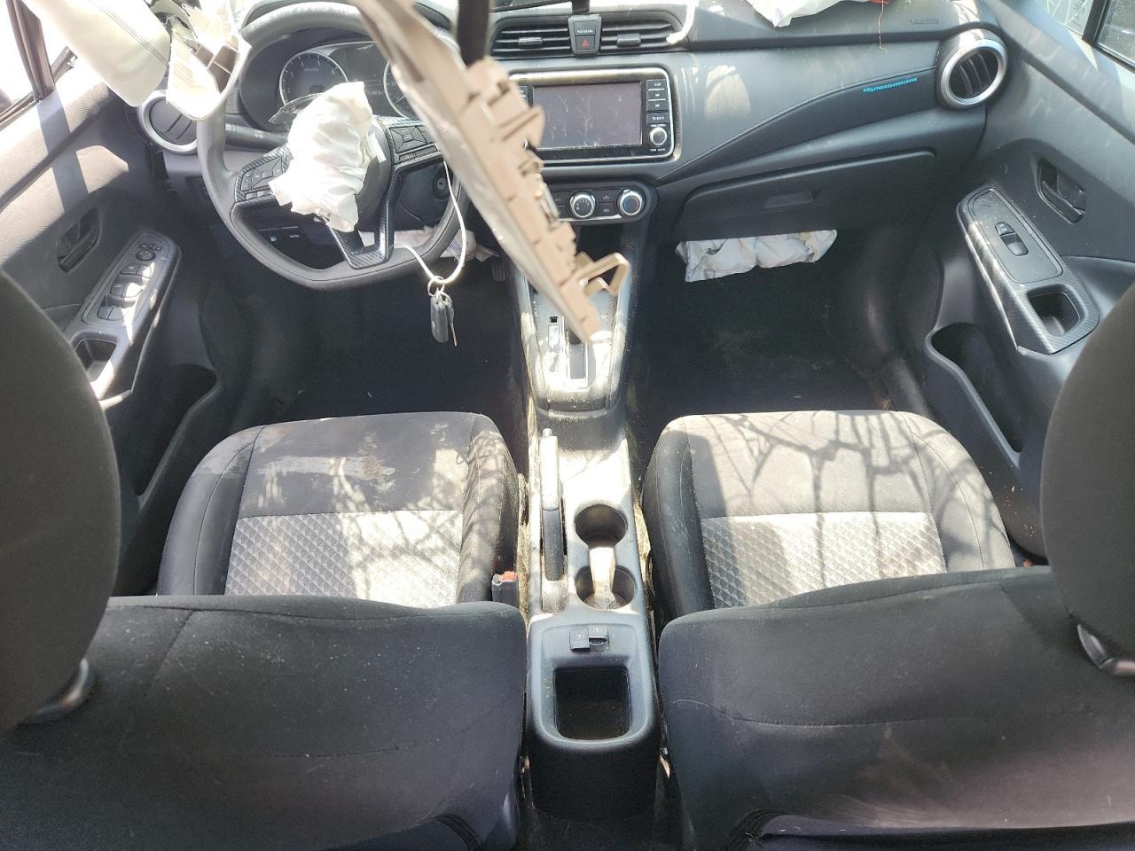 2022 NISSAN VERSA
