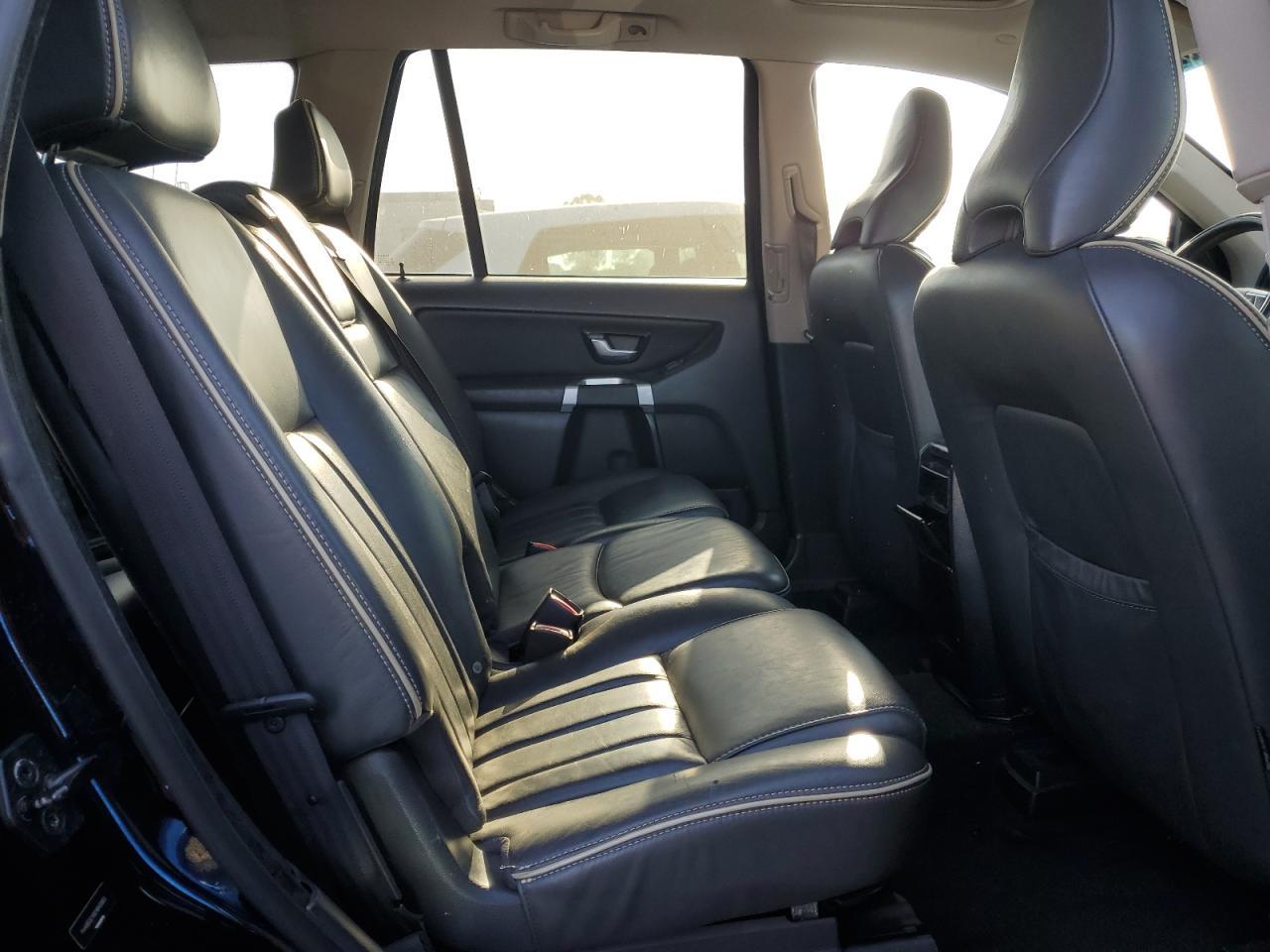 2013 VOLVO XC90