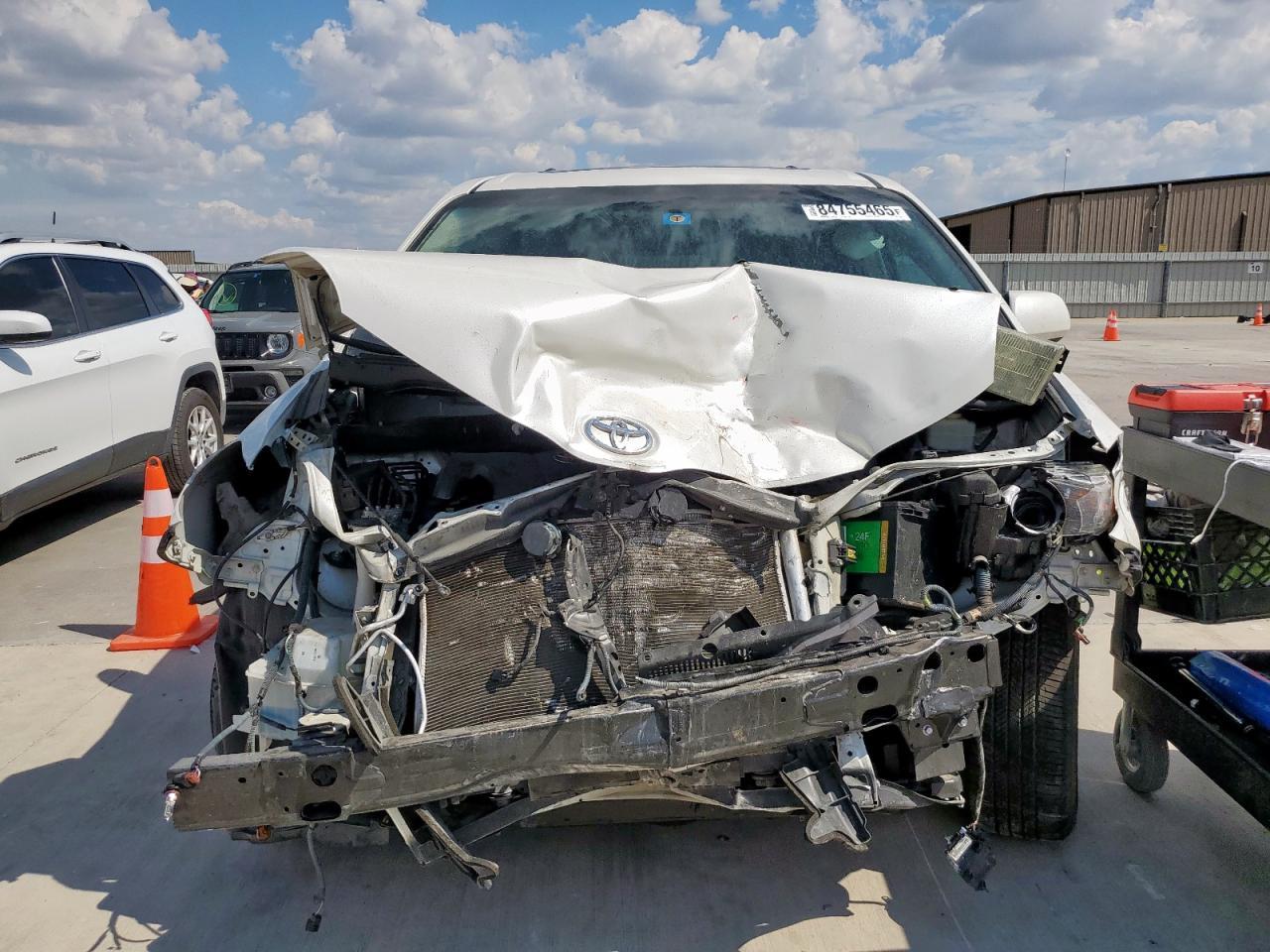 2017 TOYOTA SIENNA