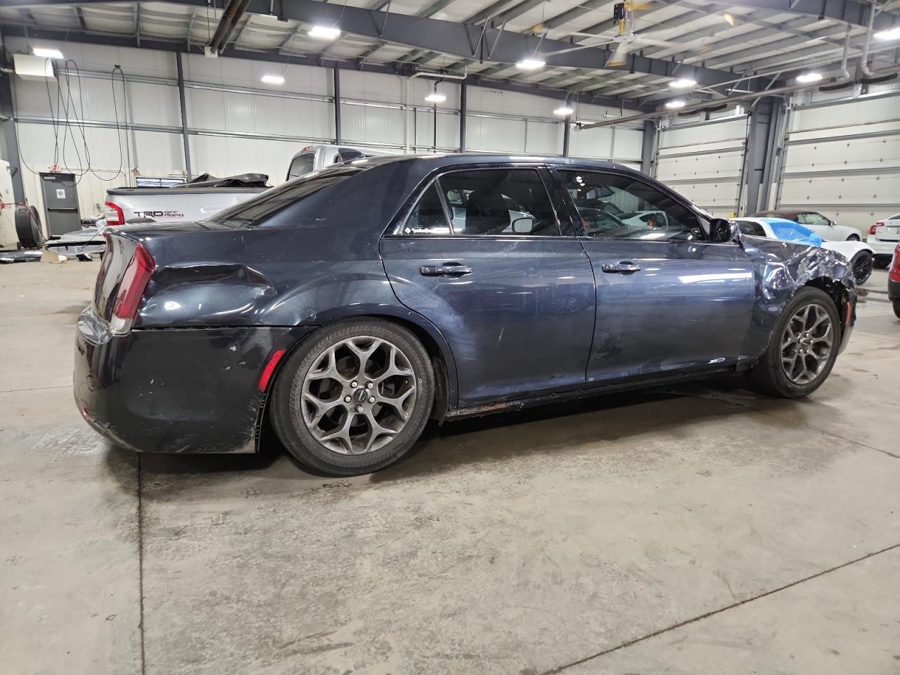 2016 CHRYSLER 300