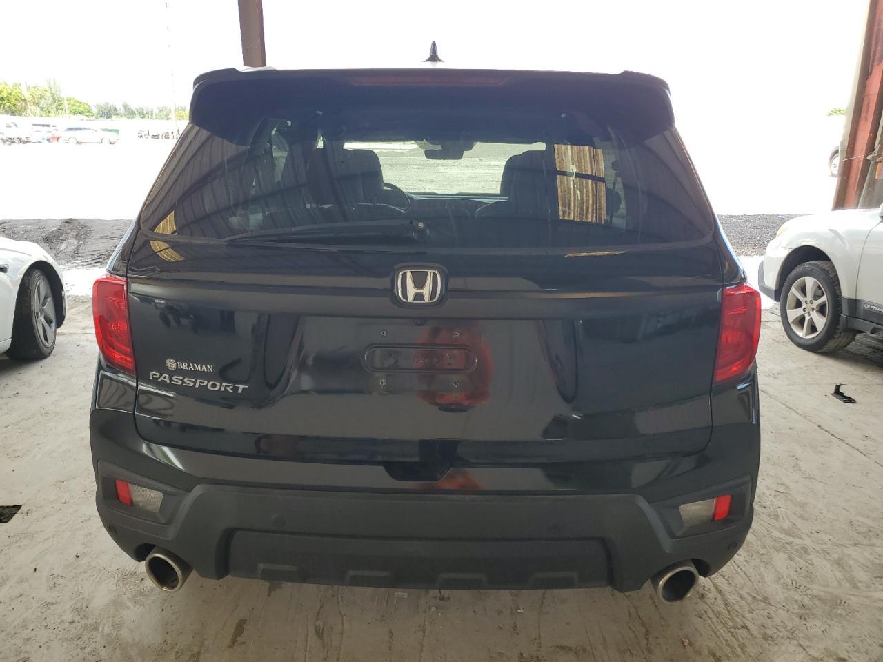 2022 HONDA Passport