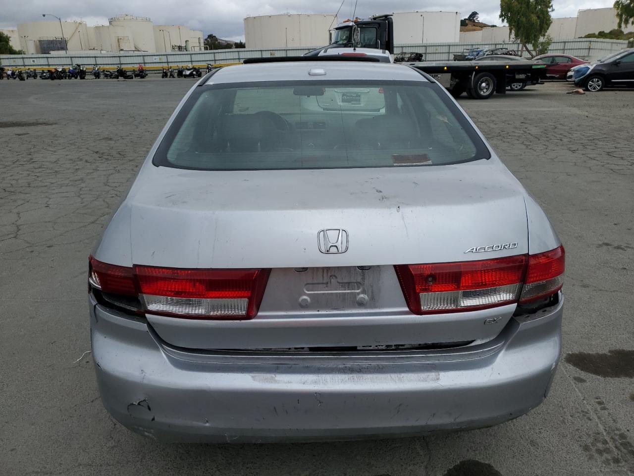 2004 HONDA ACCORD