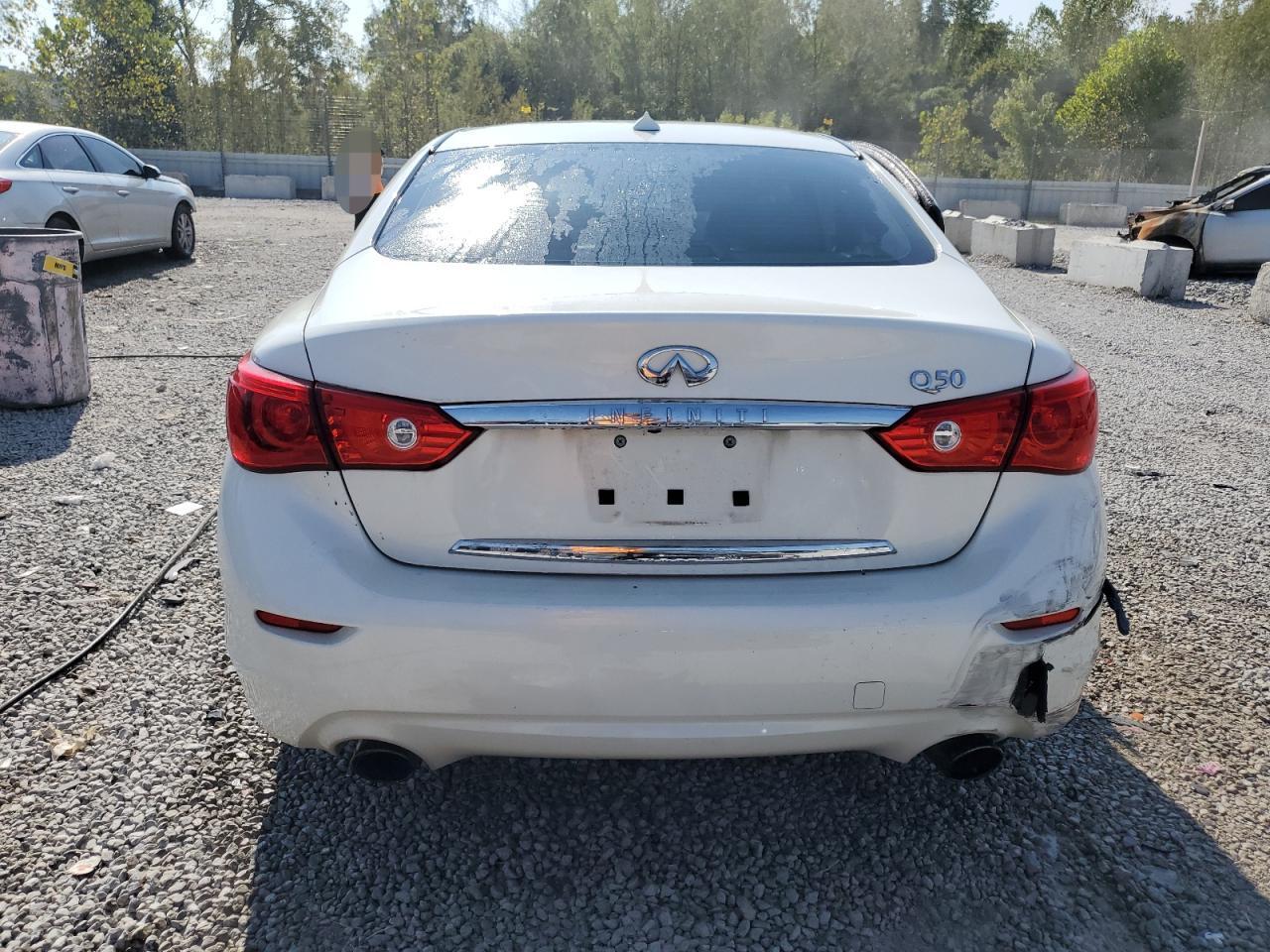 2016 INFINITI Q50