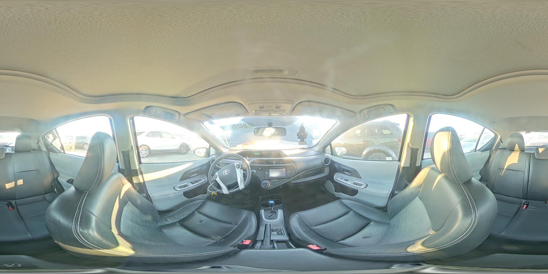 2012 TOYOTA Prius c