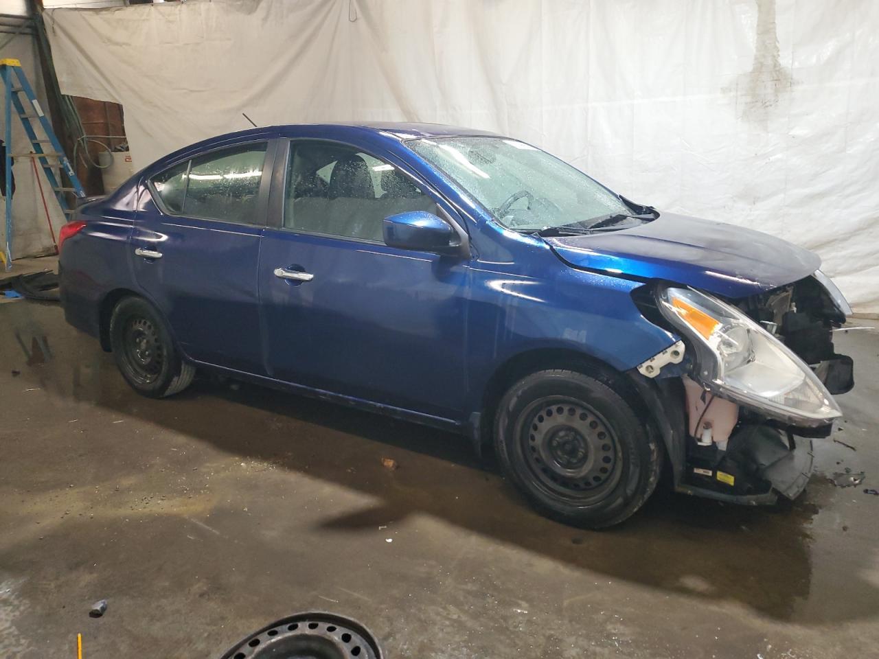 2019 NISSAN VERSA