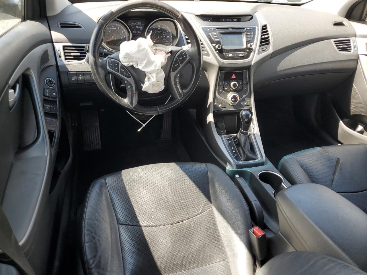2015 HYUNDAI ELANTRA
