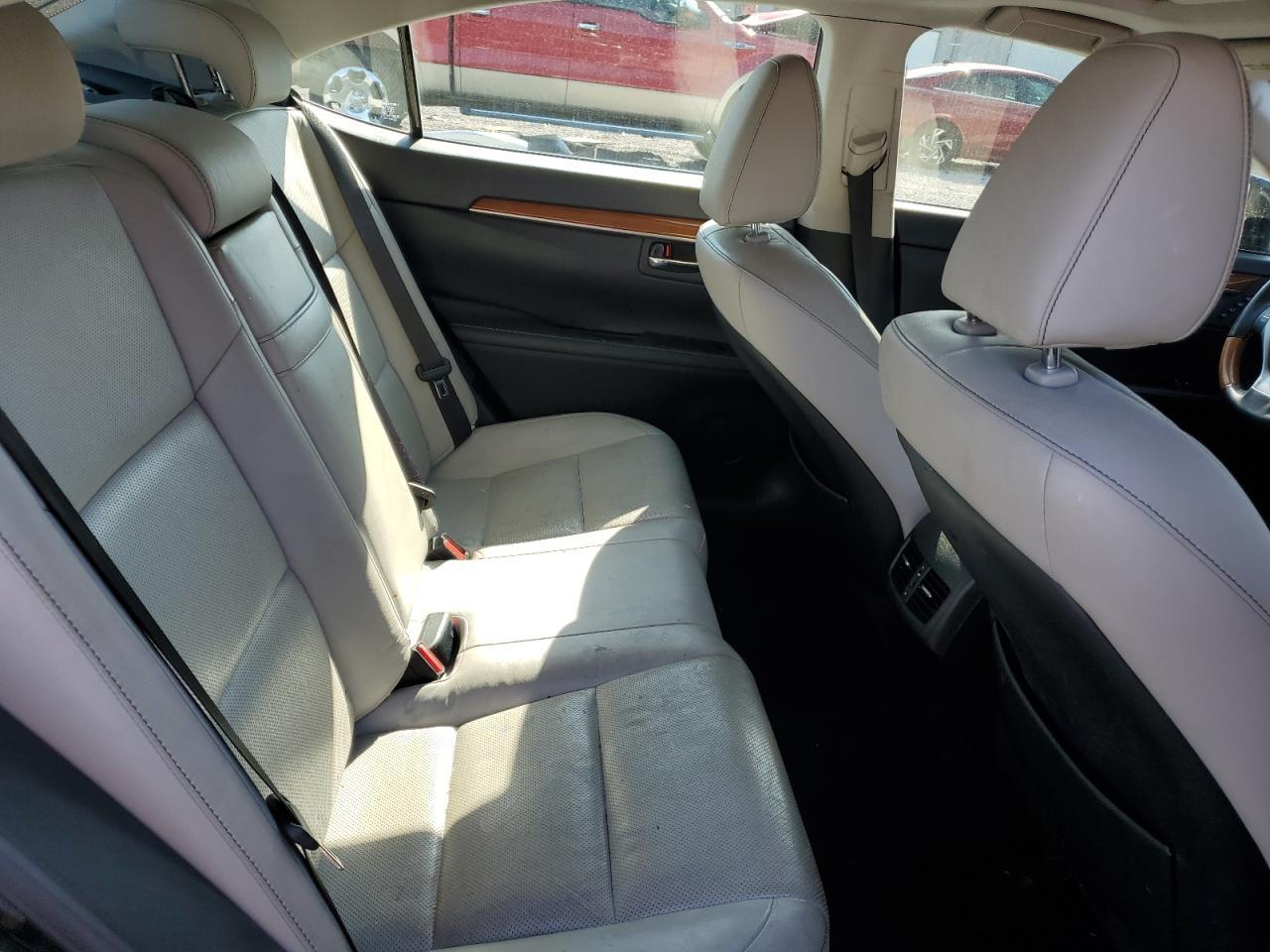 2014 LEXUS Es