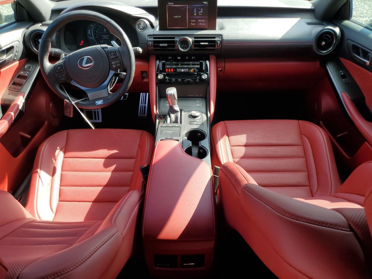 2024 LEXUS Is