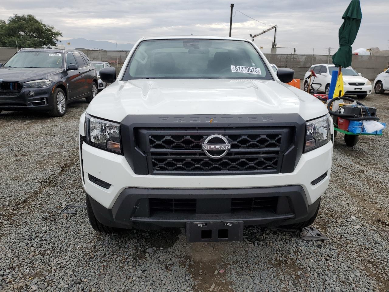 2024 NISSAN Frontier
