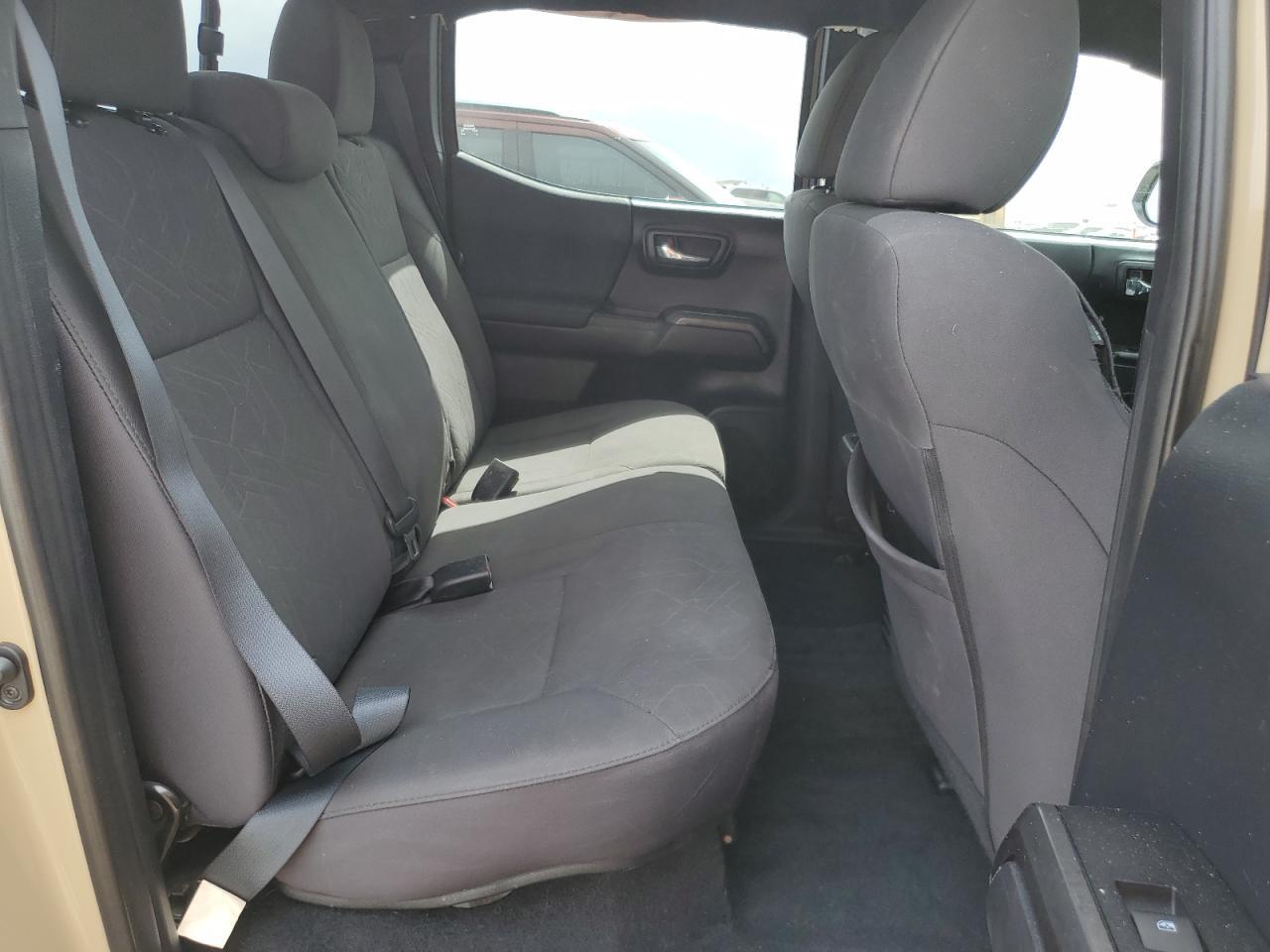 2016 TOYOTA TACOMA