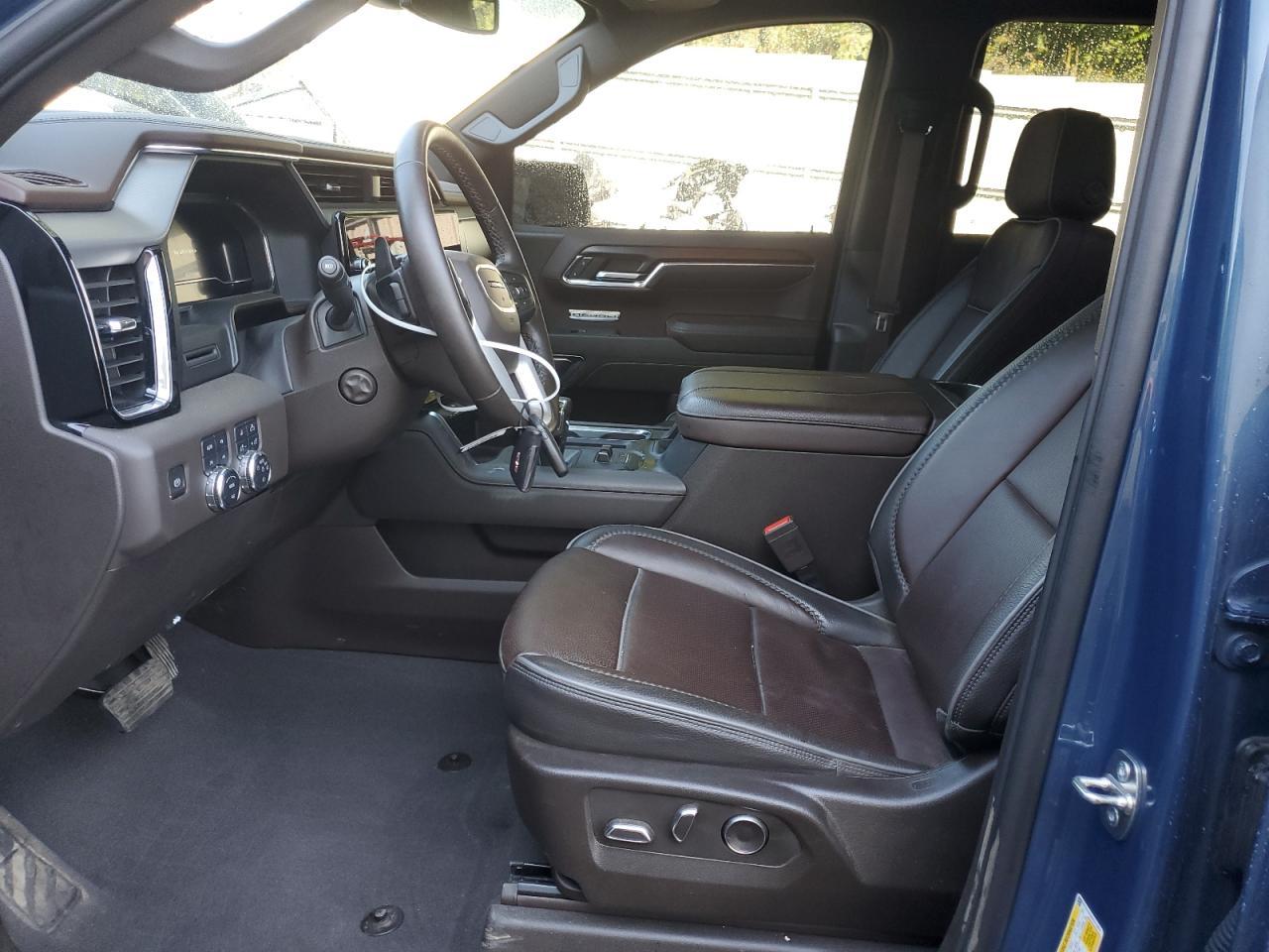 2024 GMC Sierra