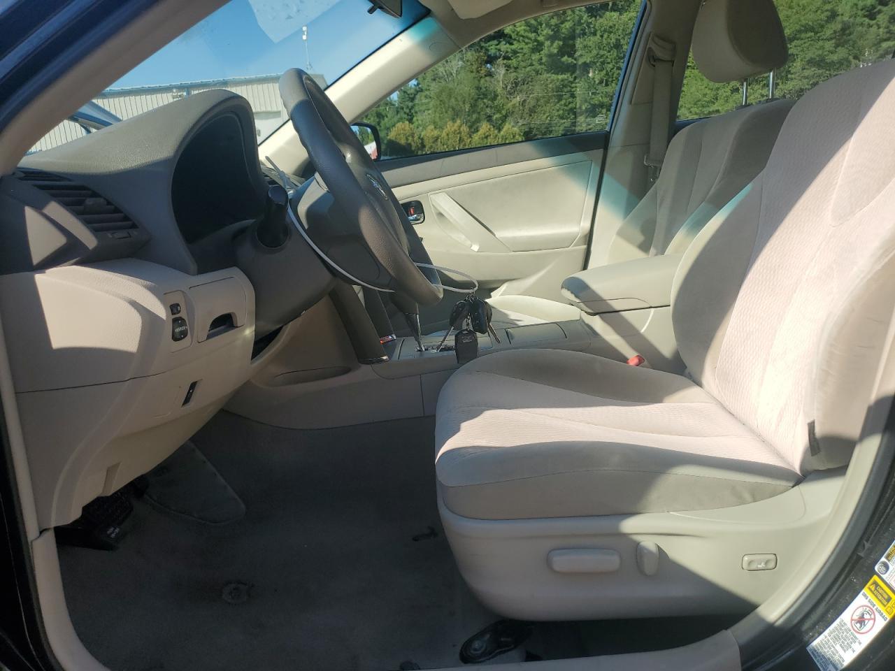 2010 TOYOTA CAMRY