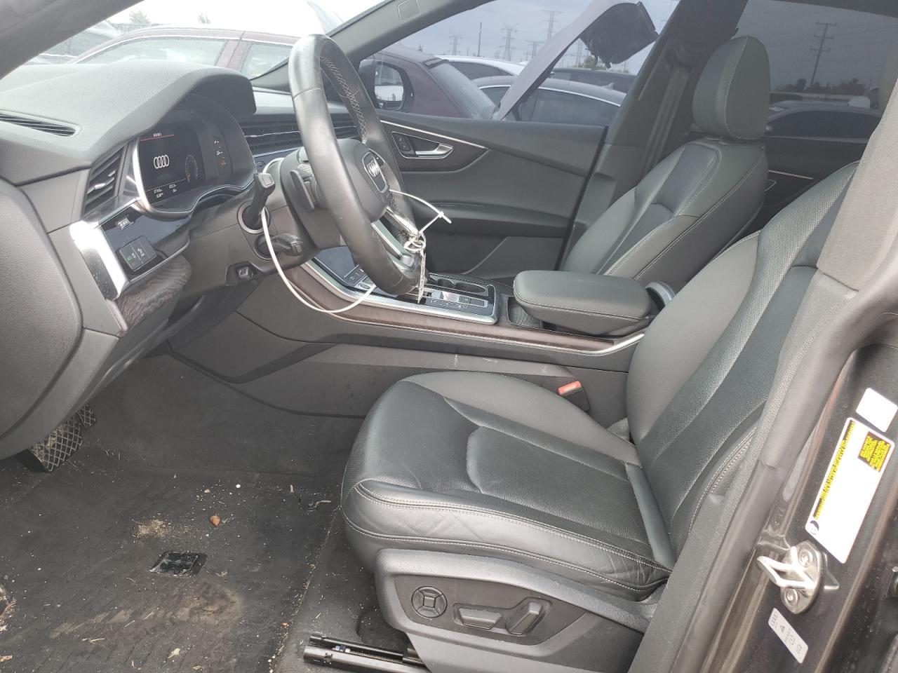 2021 AUDI Q8
