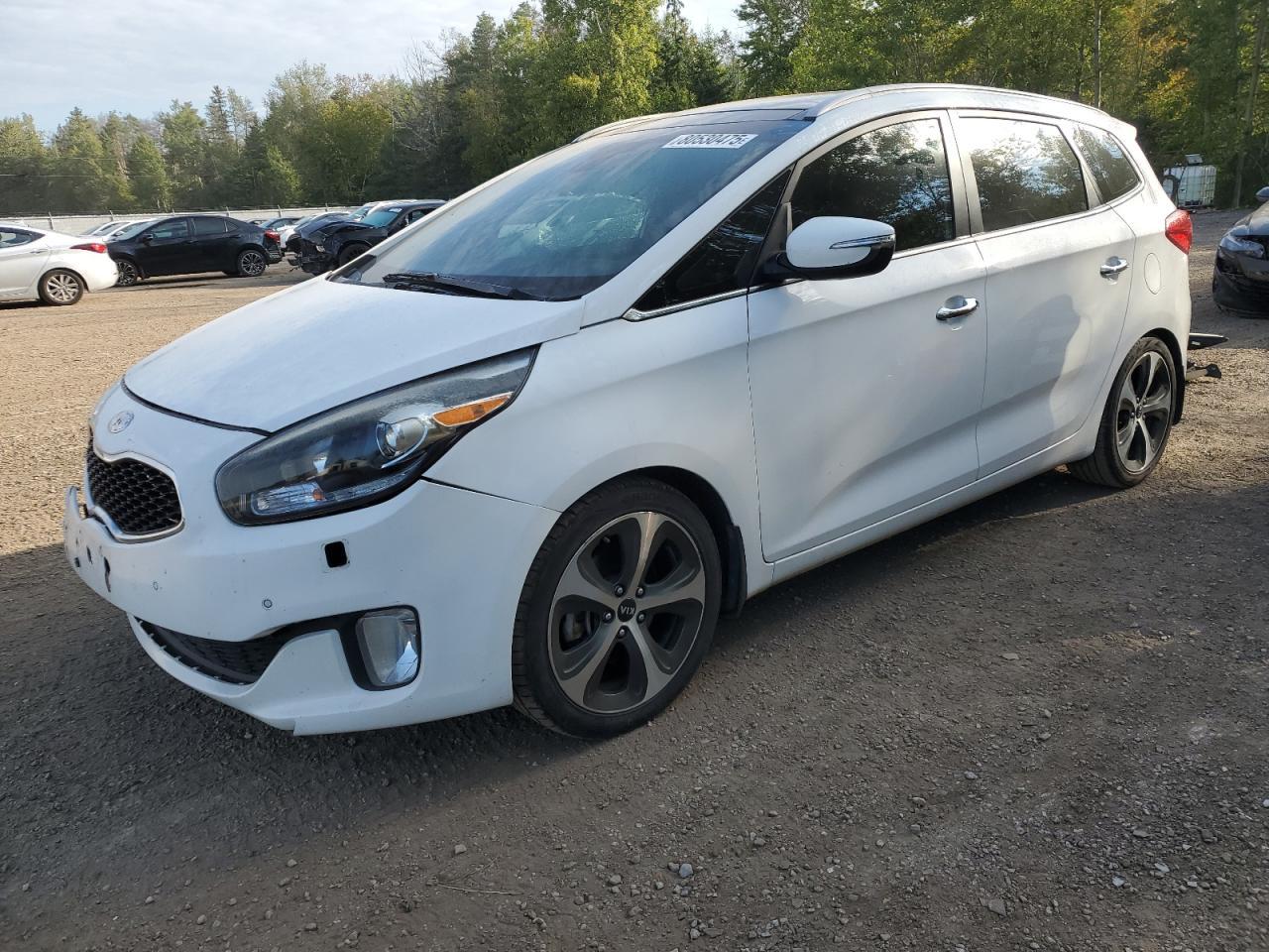 2015 KIA RONDO