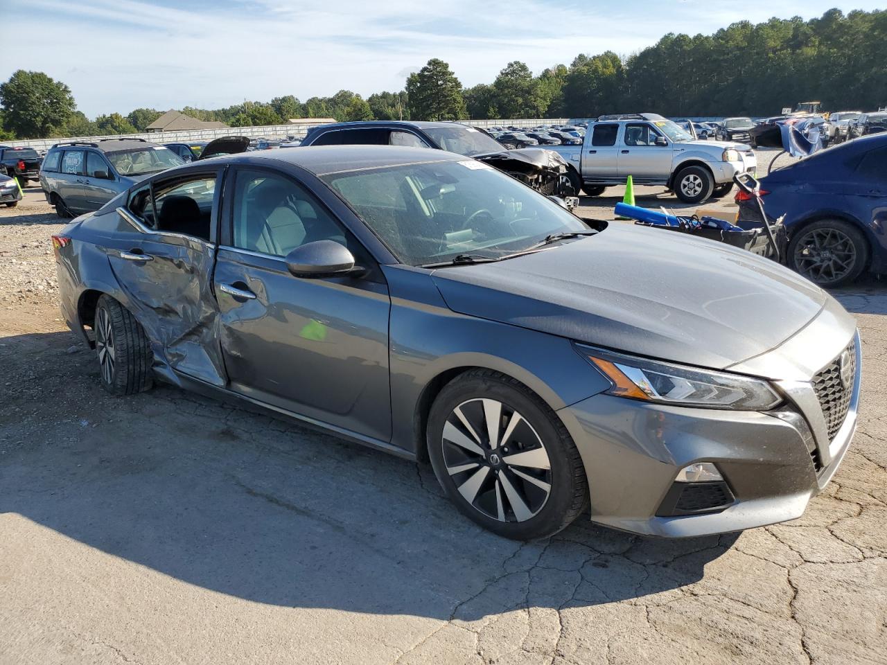 2022 NISSAN ALTIMA