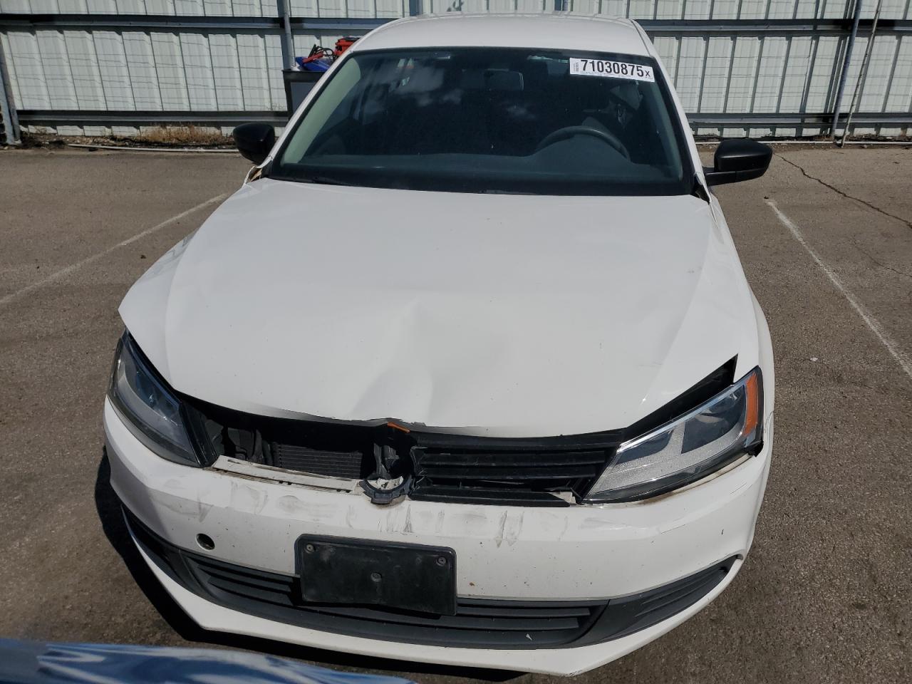 2011 VOLKSWAGEN JETTA