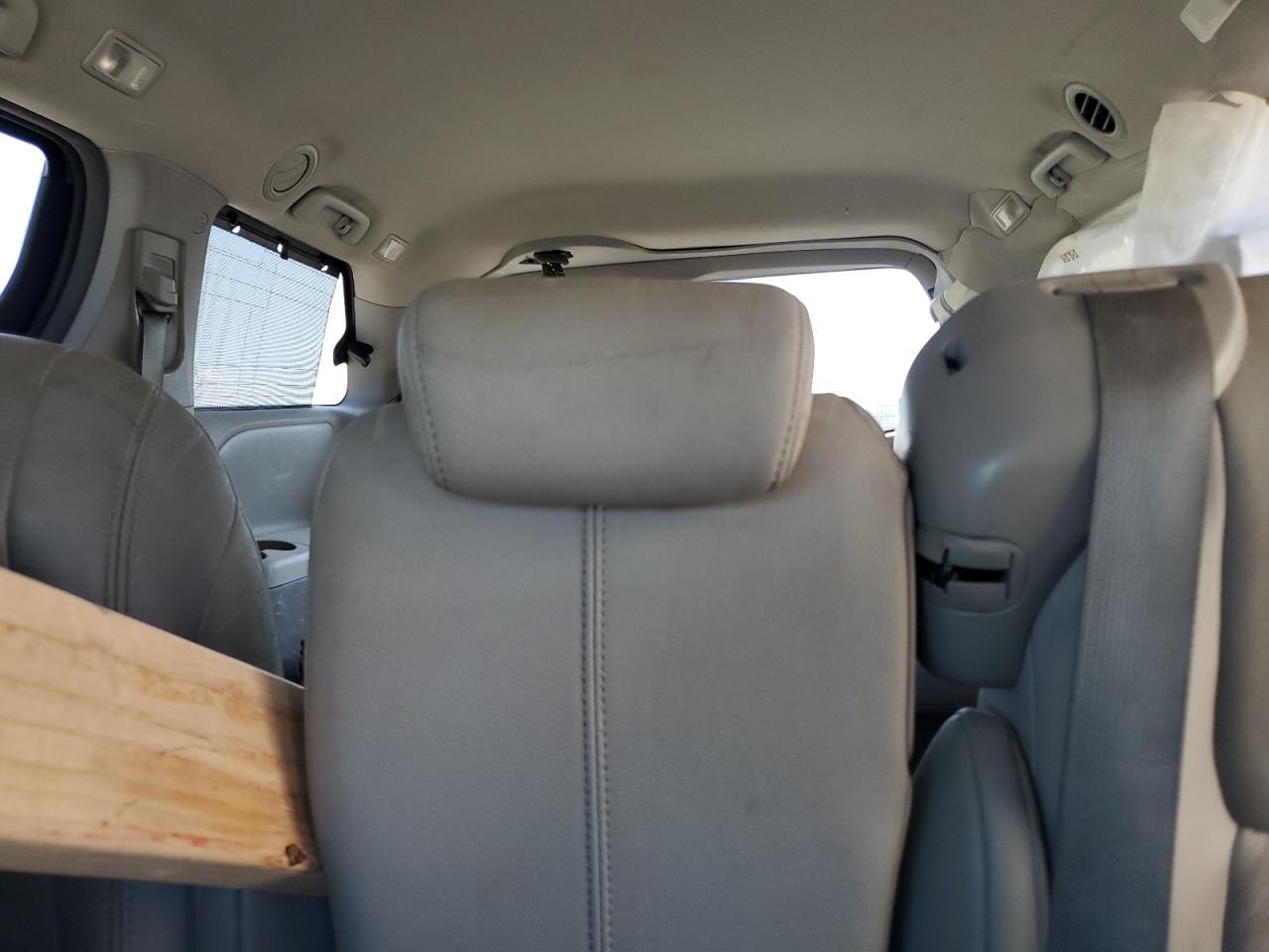 2015 TOYOTA SIENNA