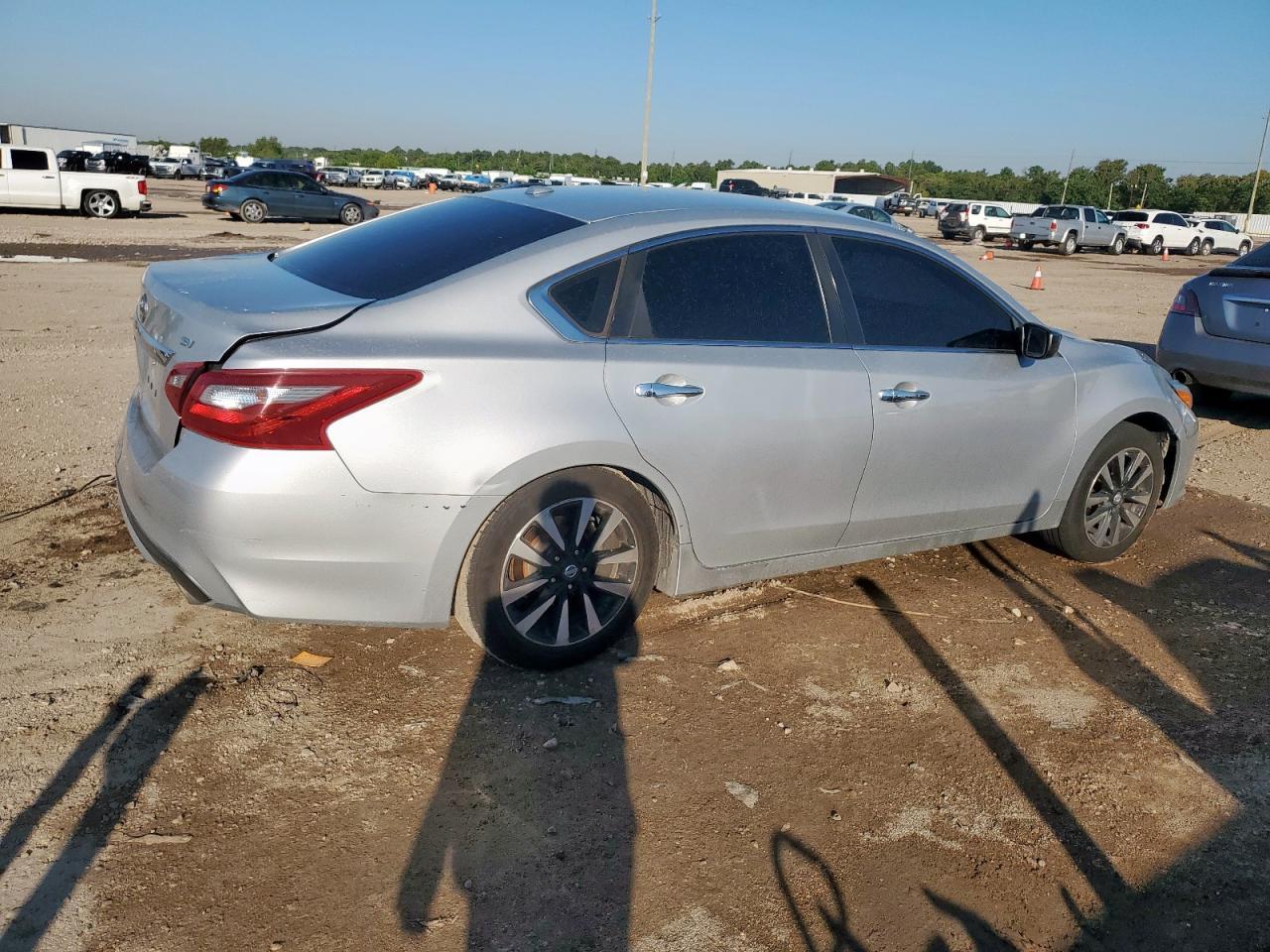 2018 NISSAN ALTIMA