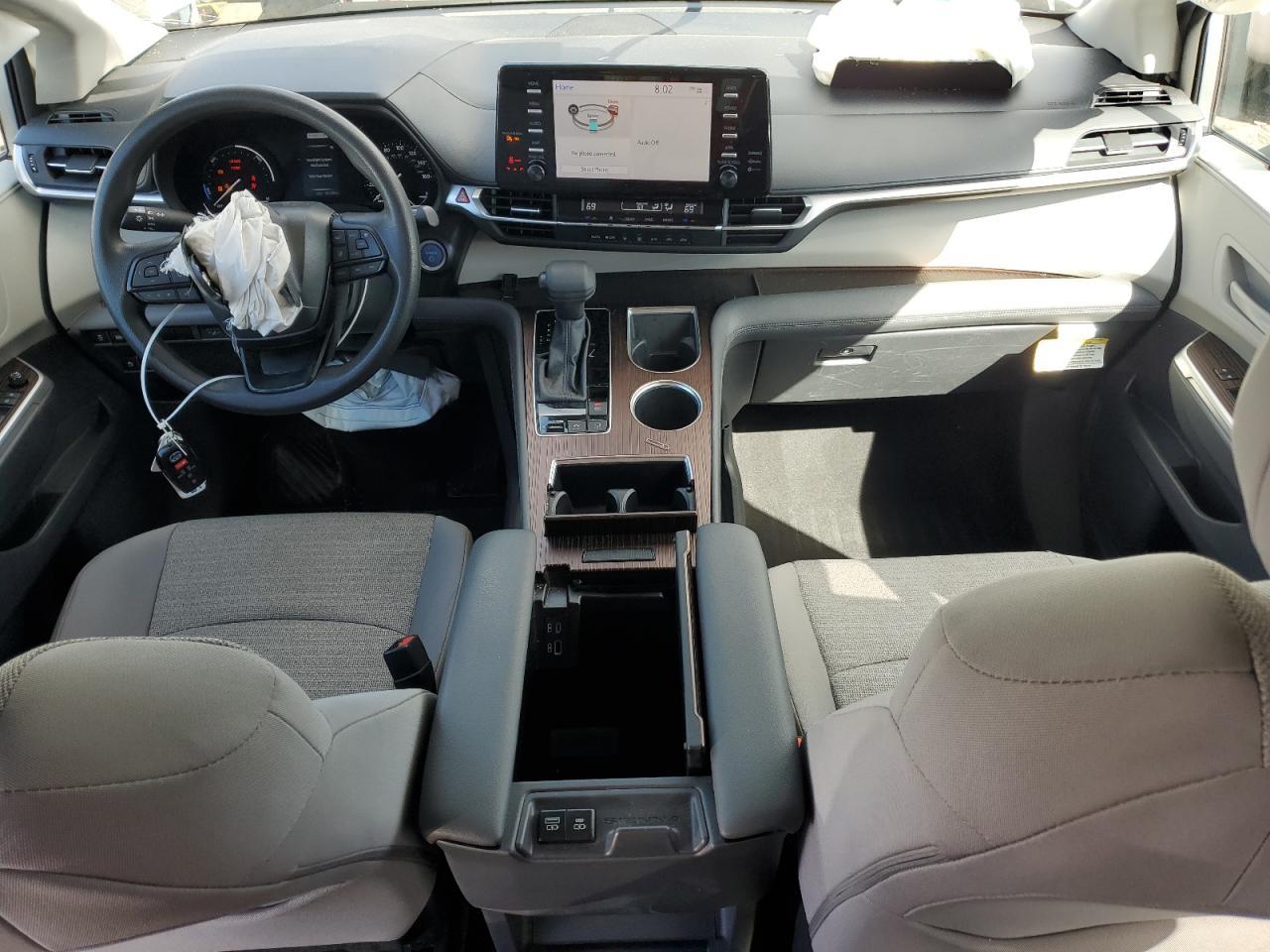 2023 TOYOTA SIENNA
