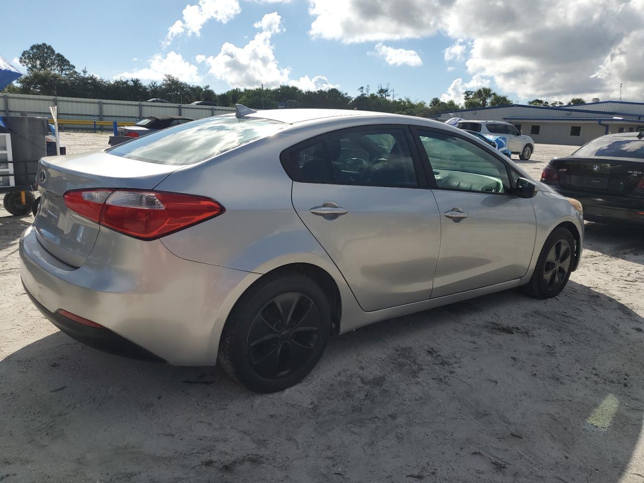 2014 KIA FORTE