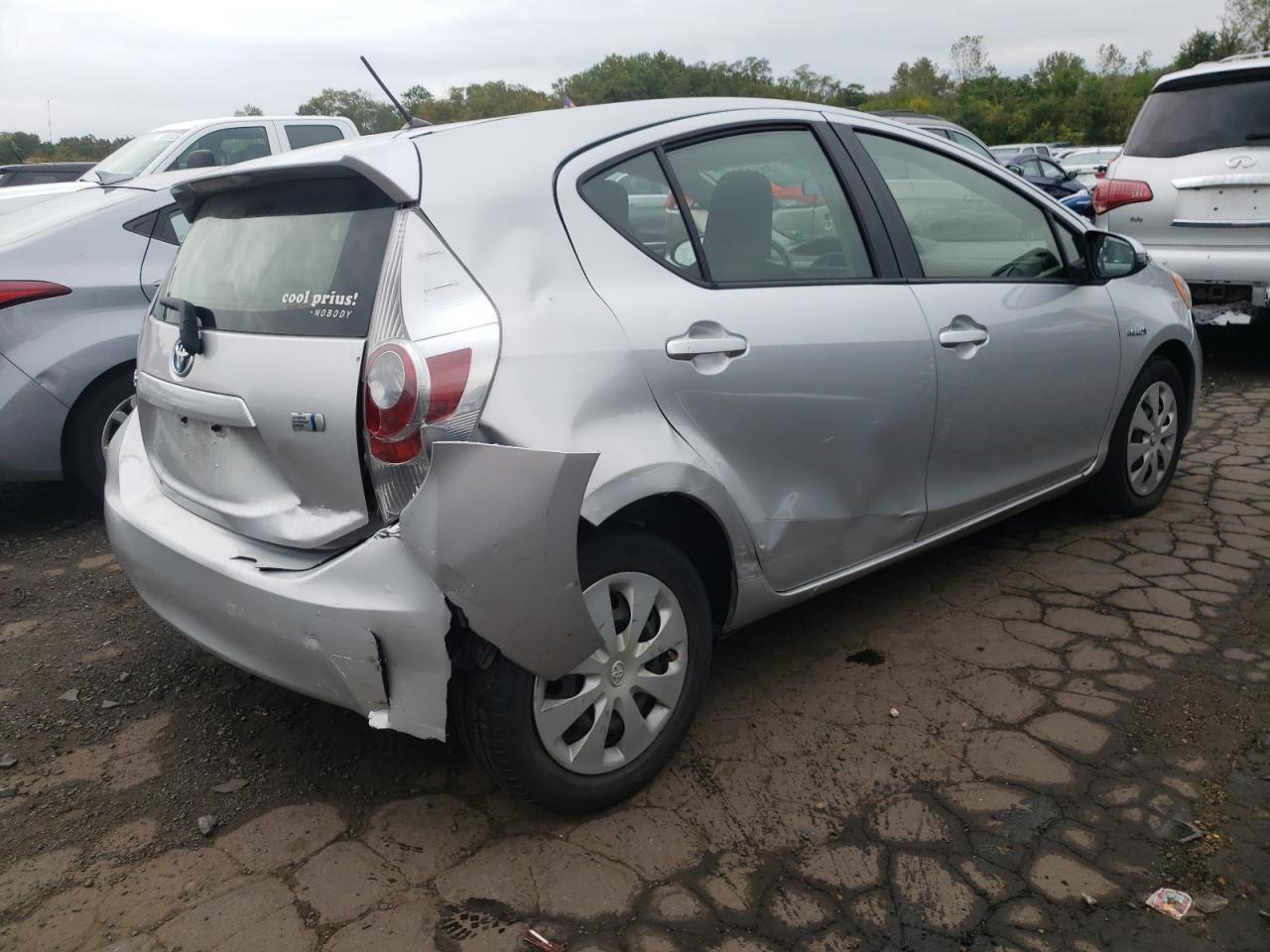 2014 TOYOTA Prius c