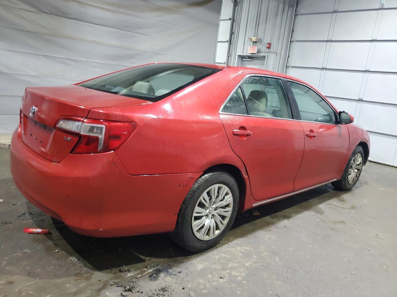 2014 TOYOTA CAMRY