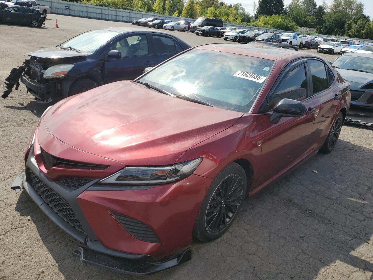 2018 TOYOTA CAMRY