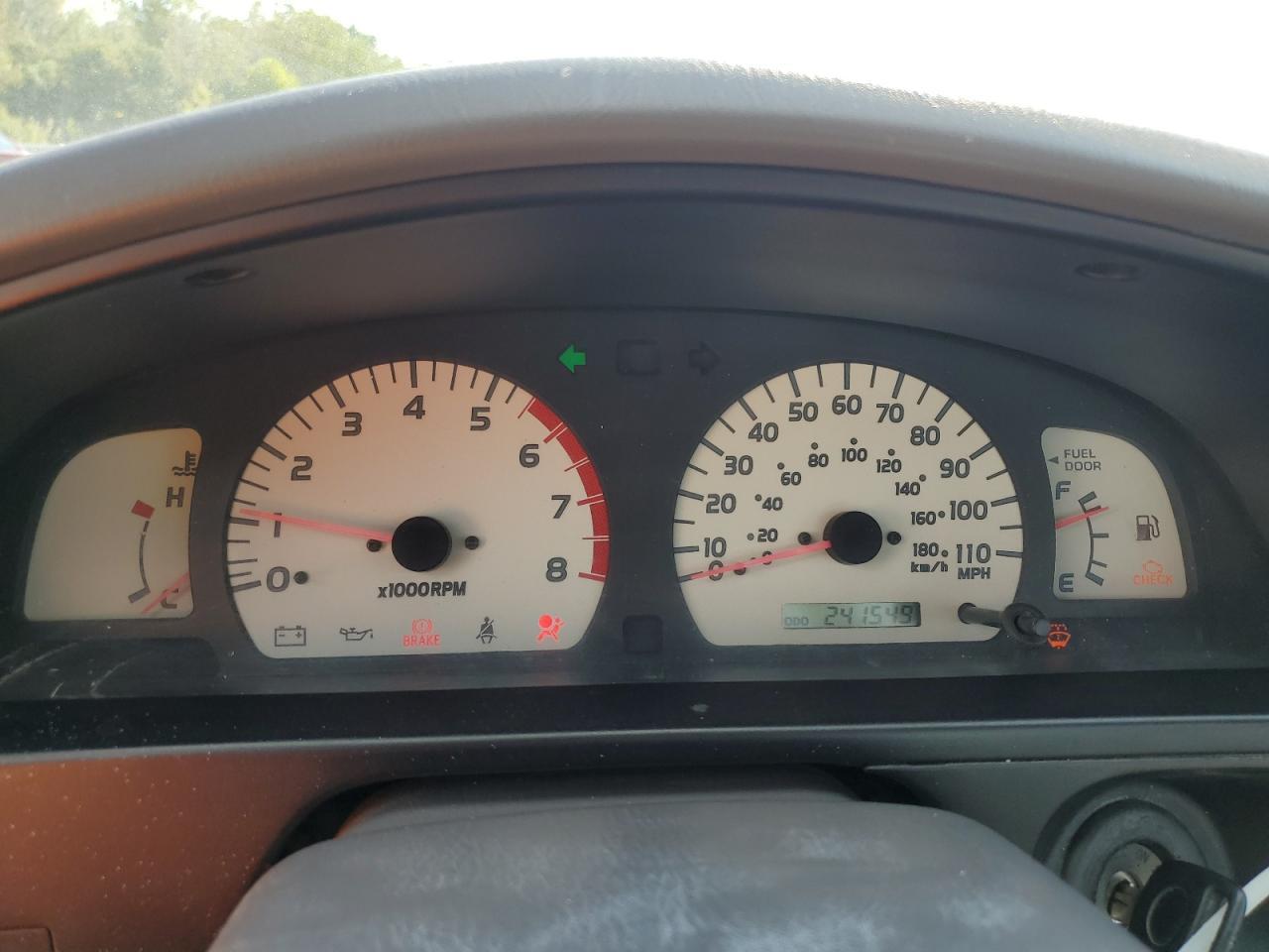 2001 TOYOTA TACOMA