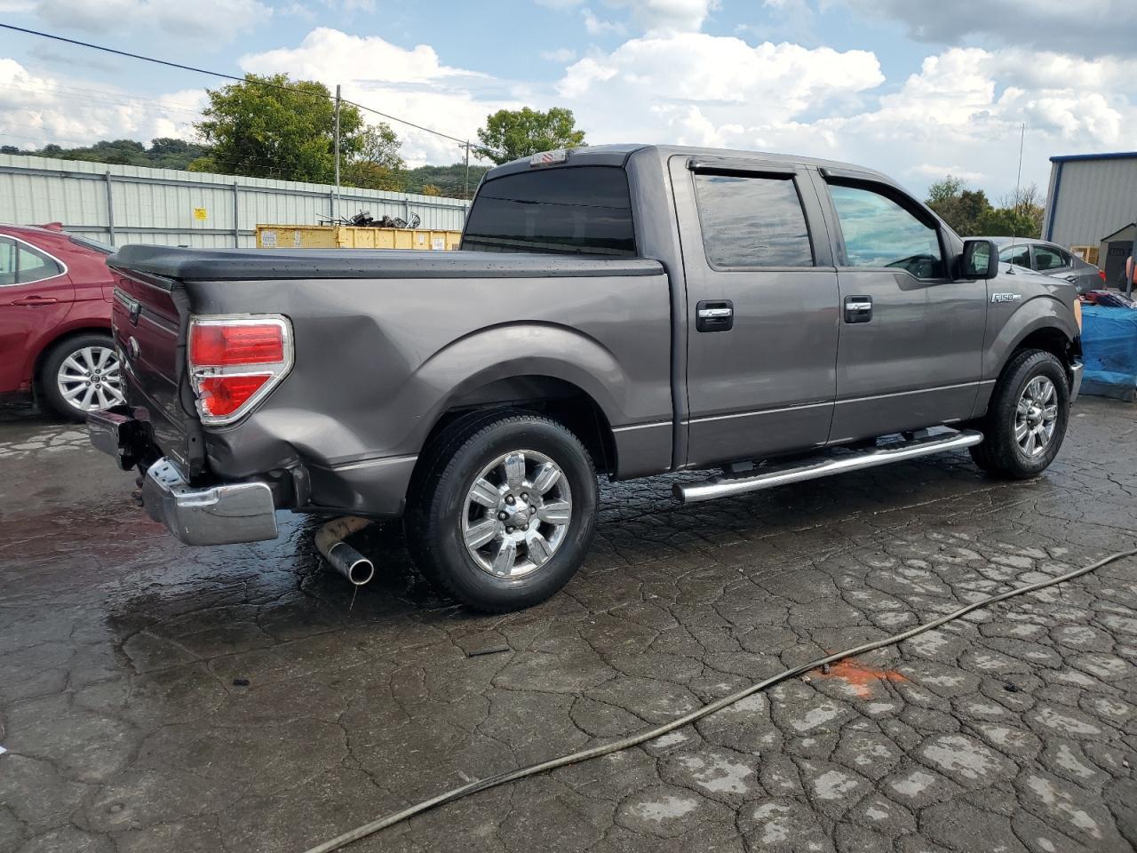 2012 FORD F-150 Lightning