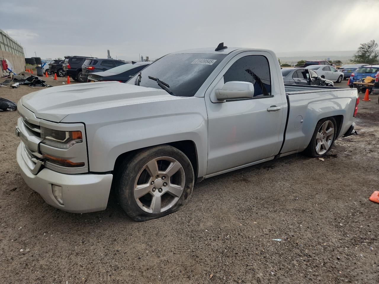 2017 CHEVROLET Silverado