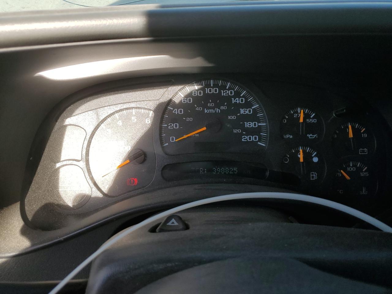 2004 CHEVROLET Silverado