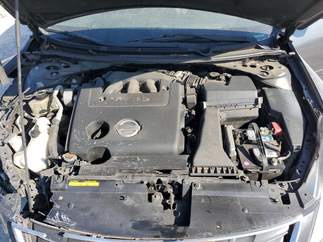 2012 NISSAN ALTIMA