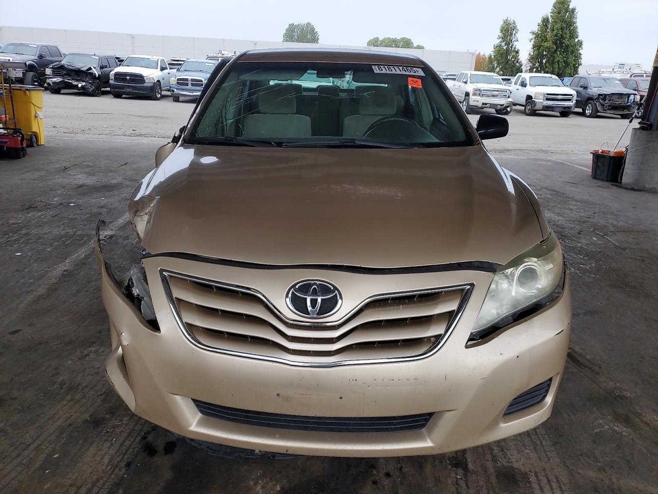 2011 TOYOTA CAMRY