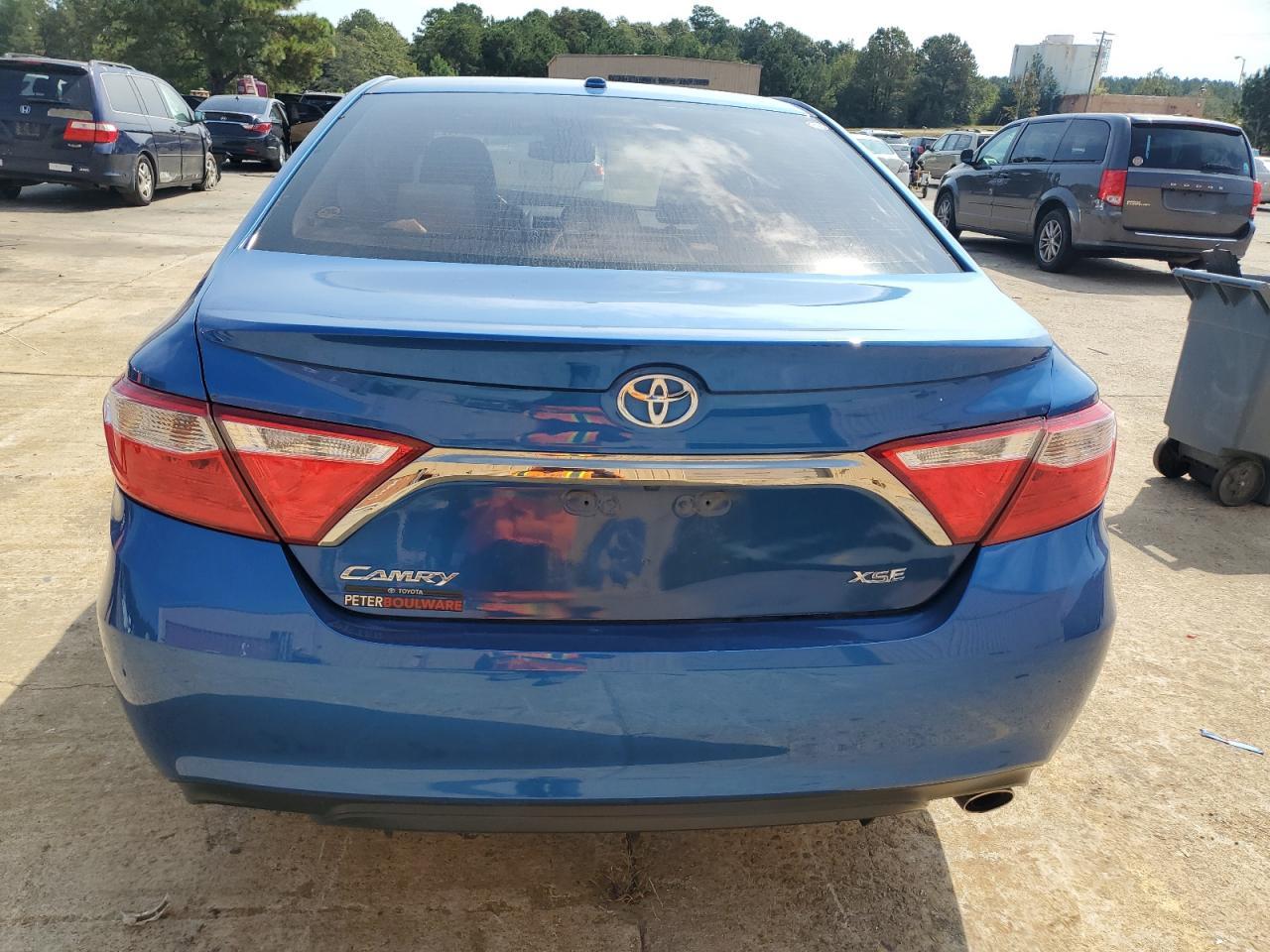 2017 TOYOTA CAMRY